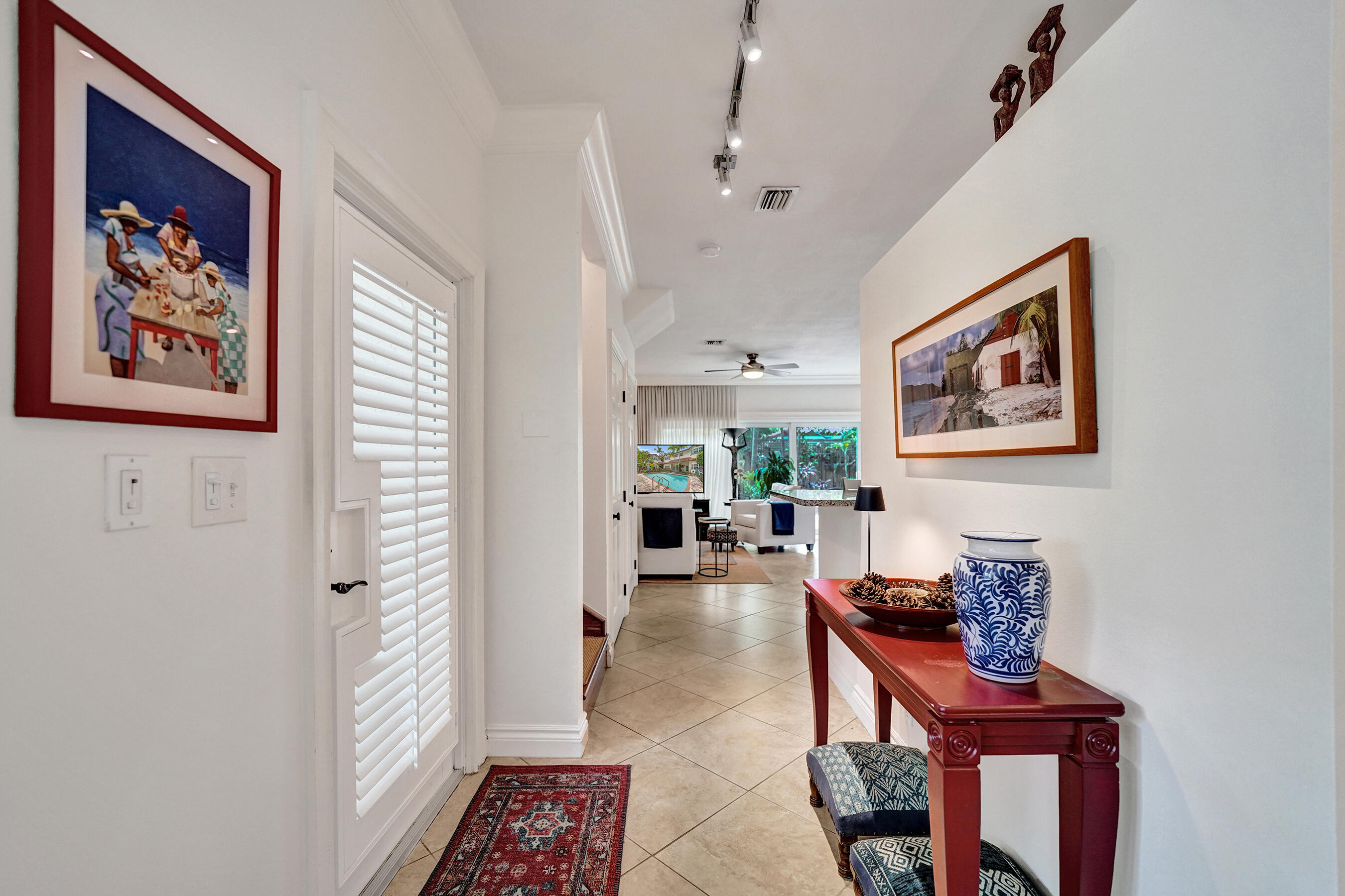 PARKSIDE VILLAS CONDO - Residential