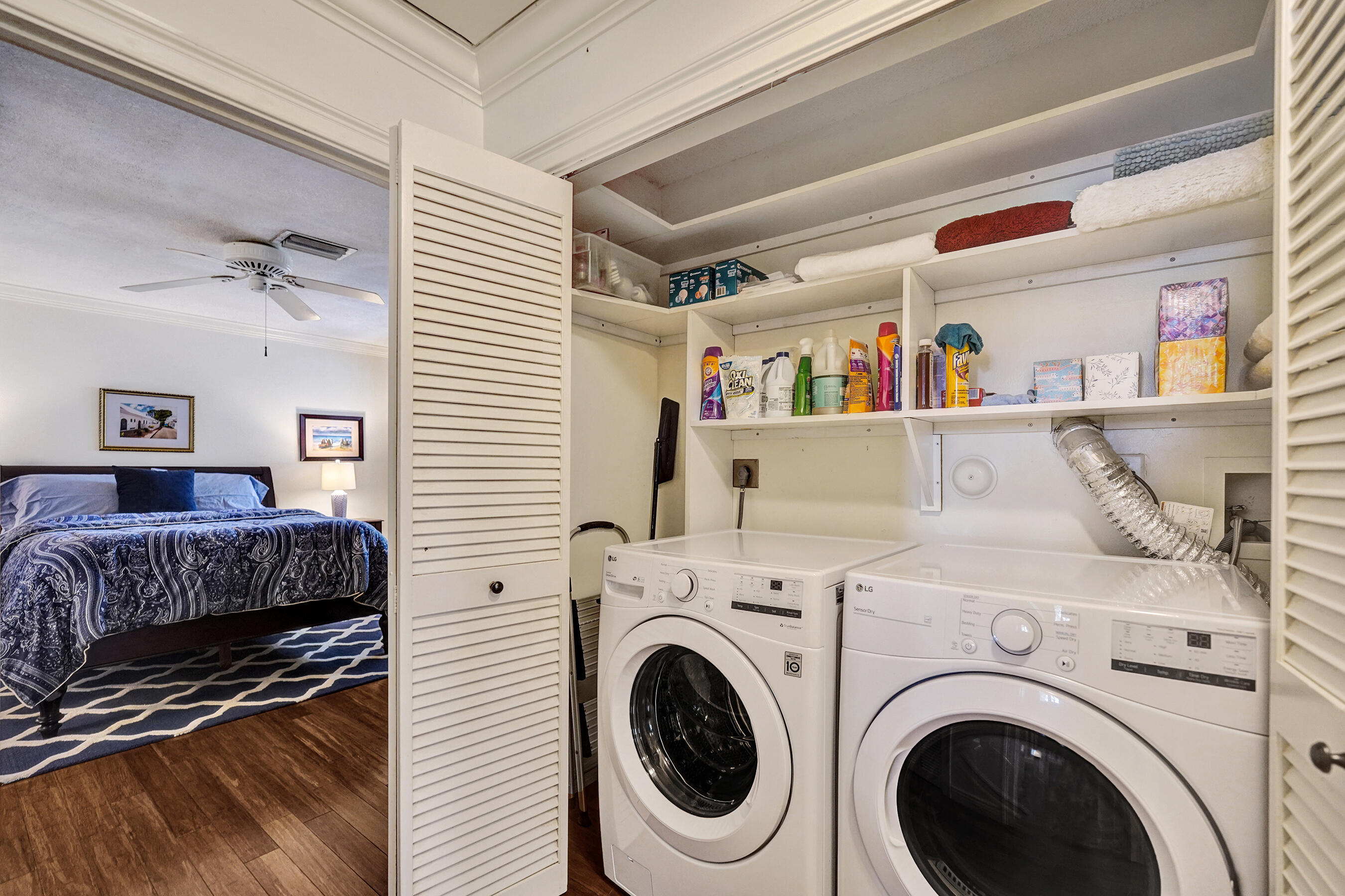 PARKSIDE VILLAS CONDO - Residential