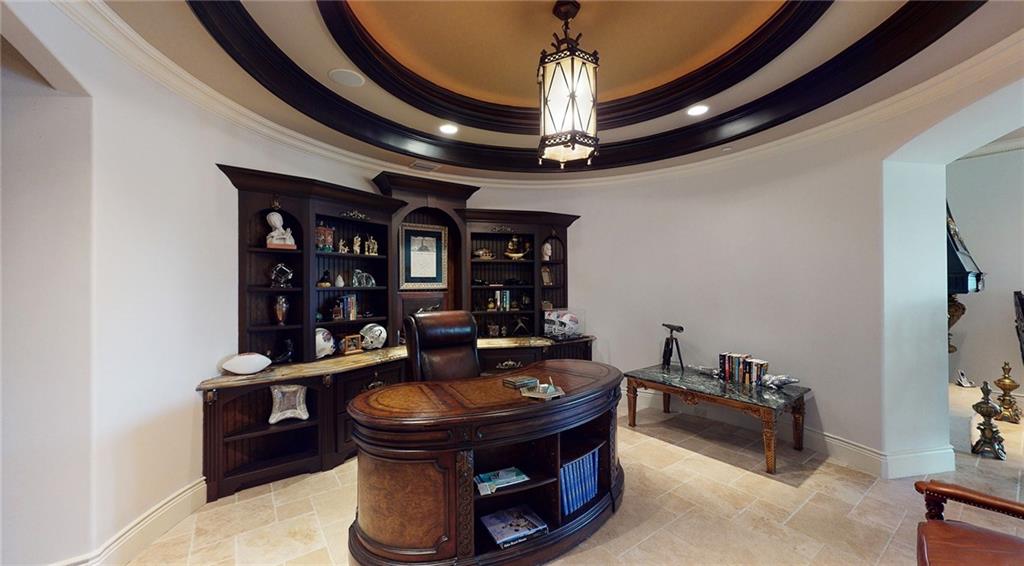 LIGHTHOUSE POINT - Residential