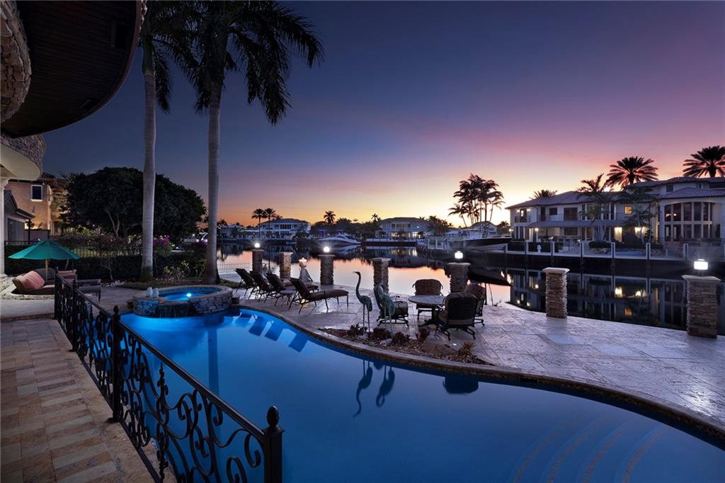 LIGHTHOUSE POINT - Residential