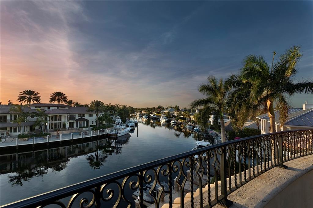 LIGHTHOUSE POINT - Residential