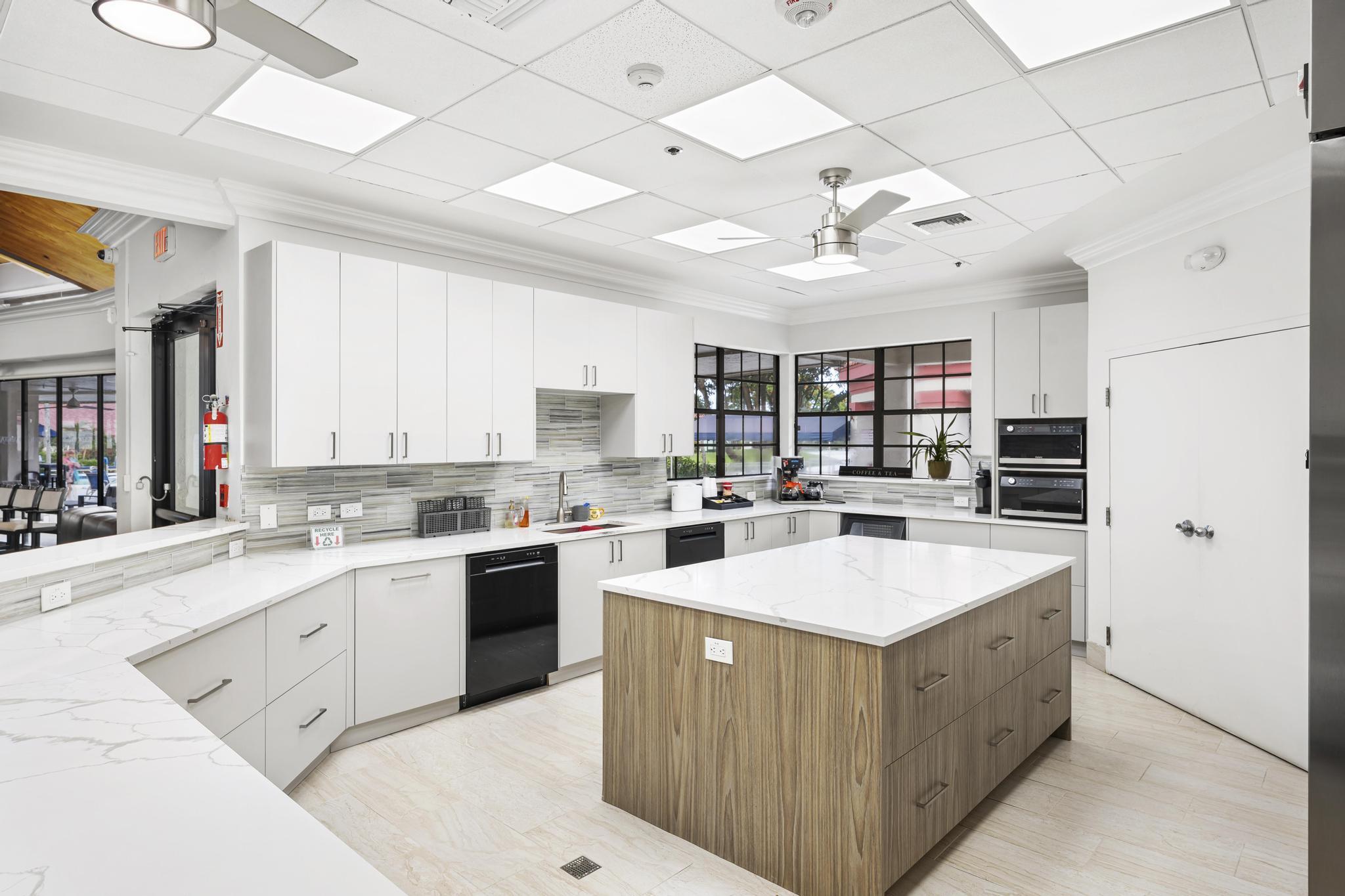 LEXINGTON CLUB - Residential