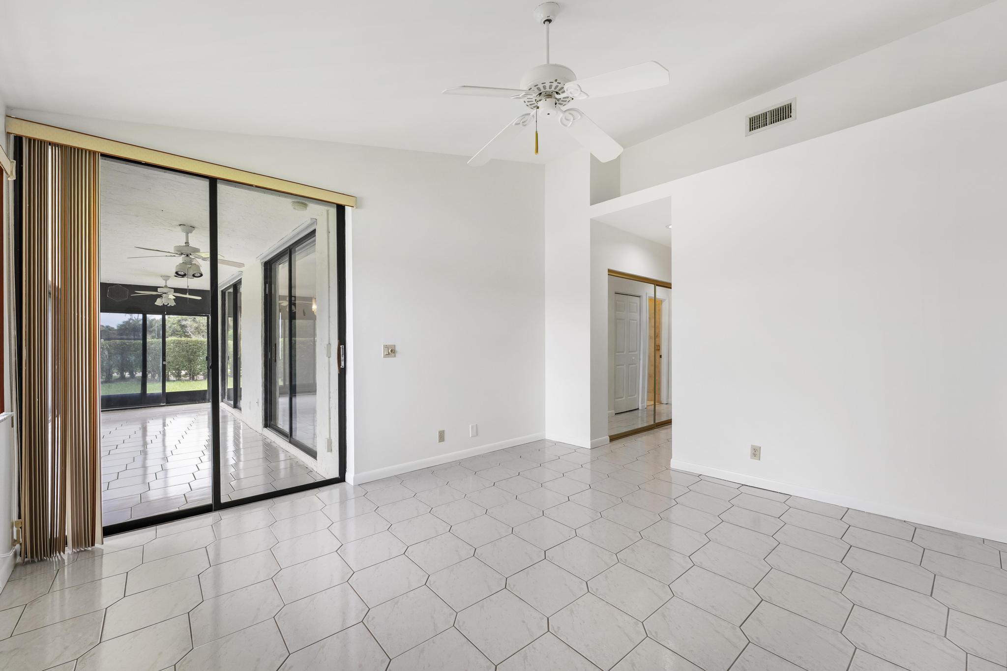 LEXINGTON CLUB - Residential