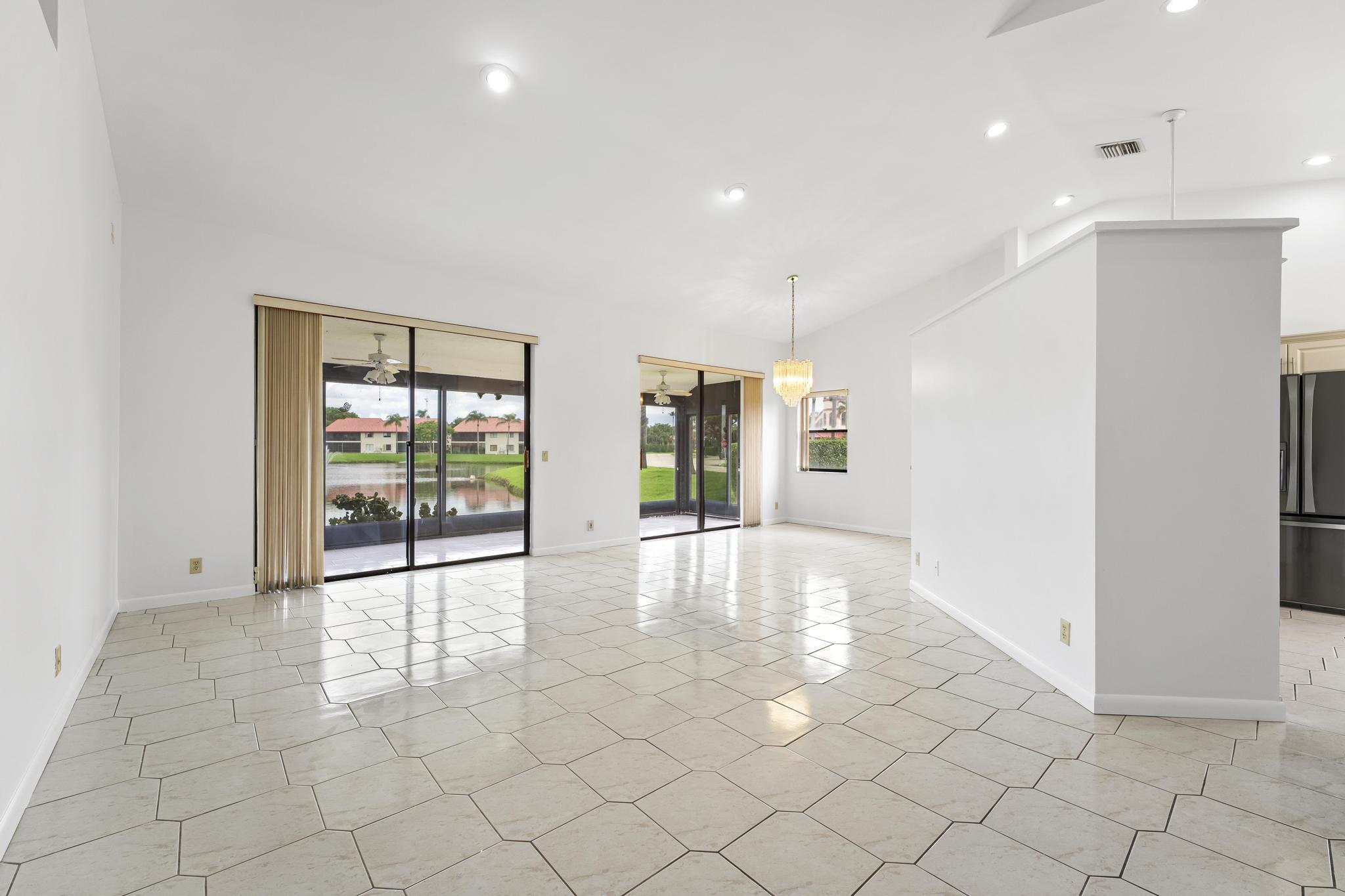 LEXINGTON CLUB - Residential