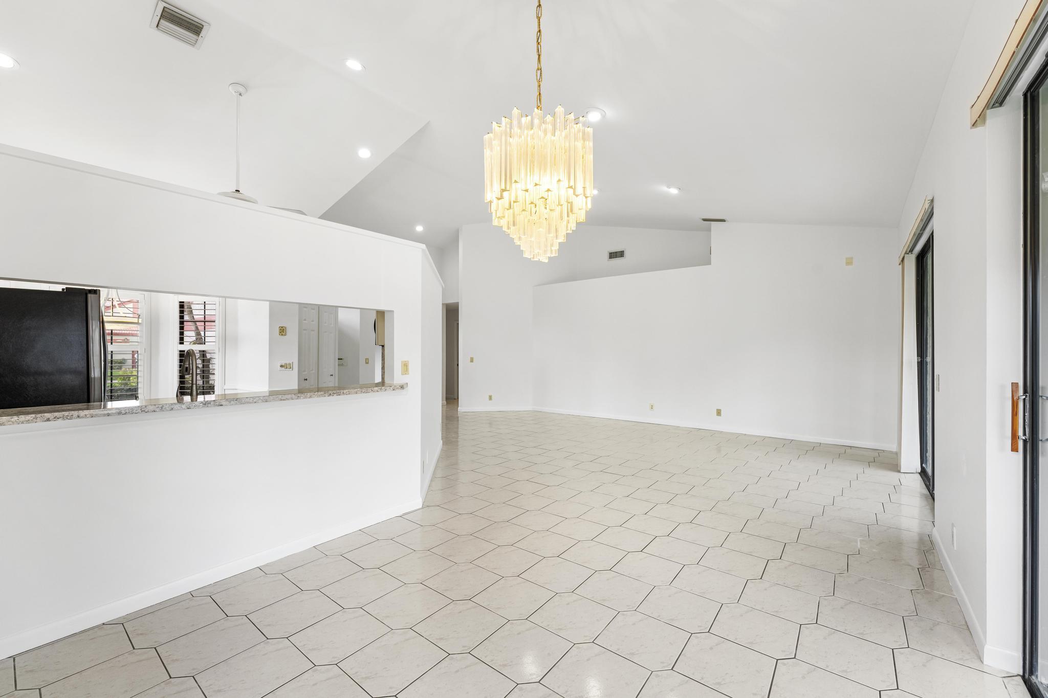 LEXINGTON CLUB - Residential