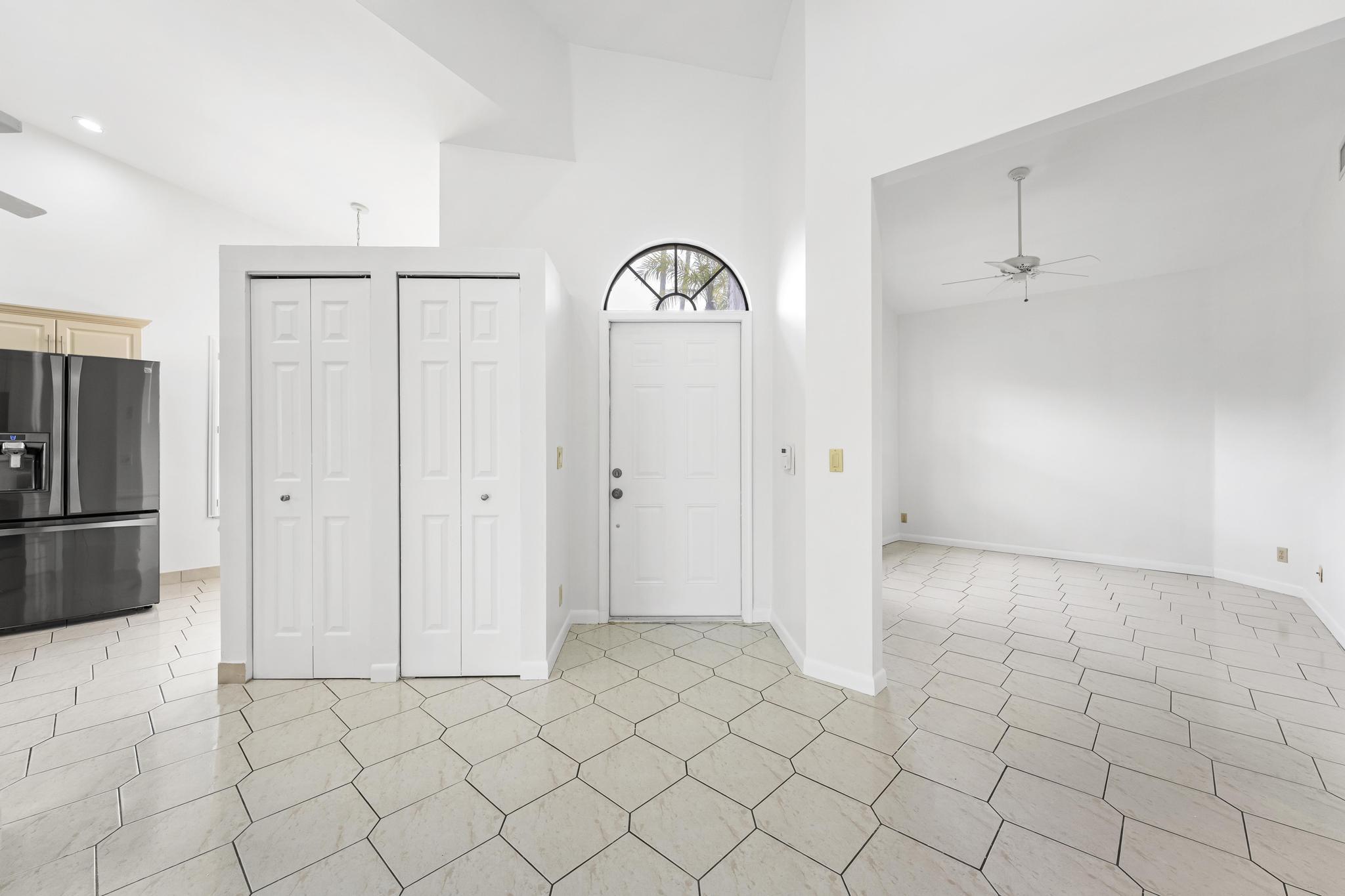 LEXINGTON CLUB - Residential