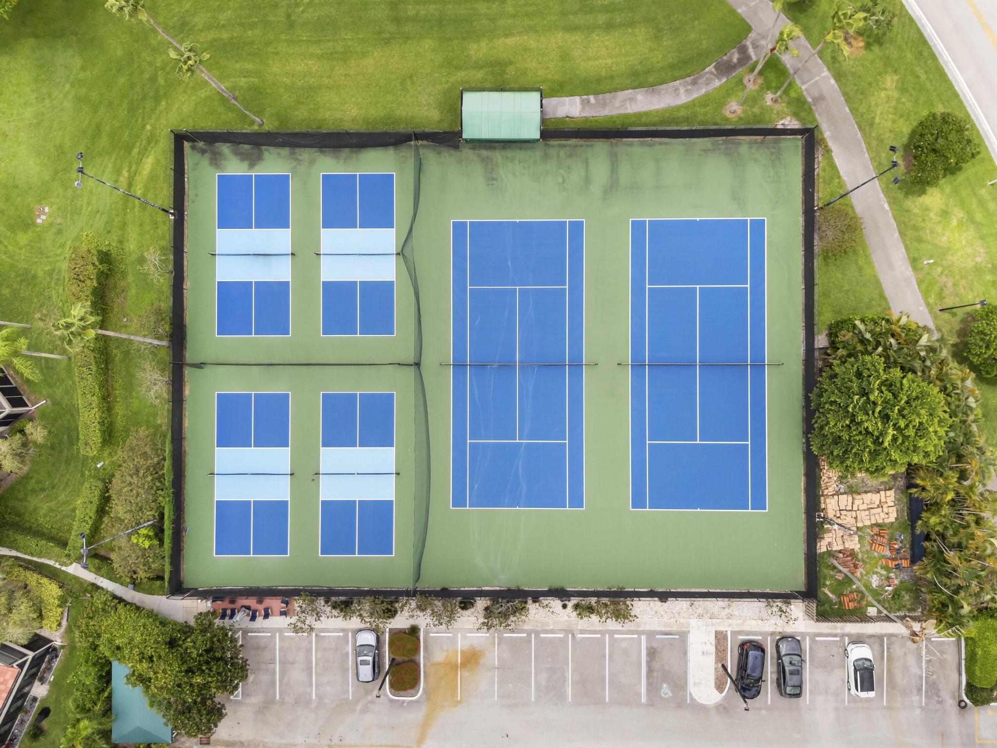 LEXINGTON CLUB - Residential