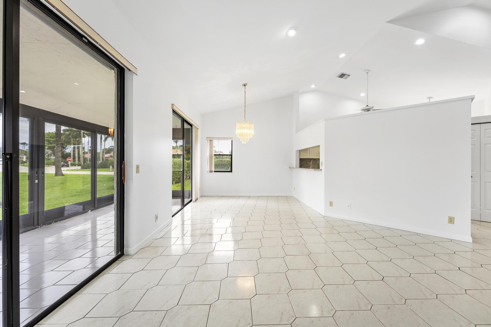 LEXINGTON CLUB - Residential