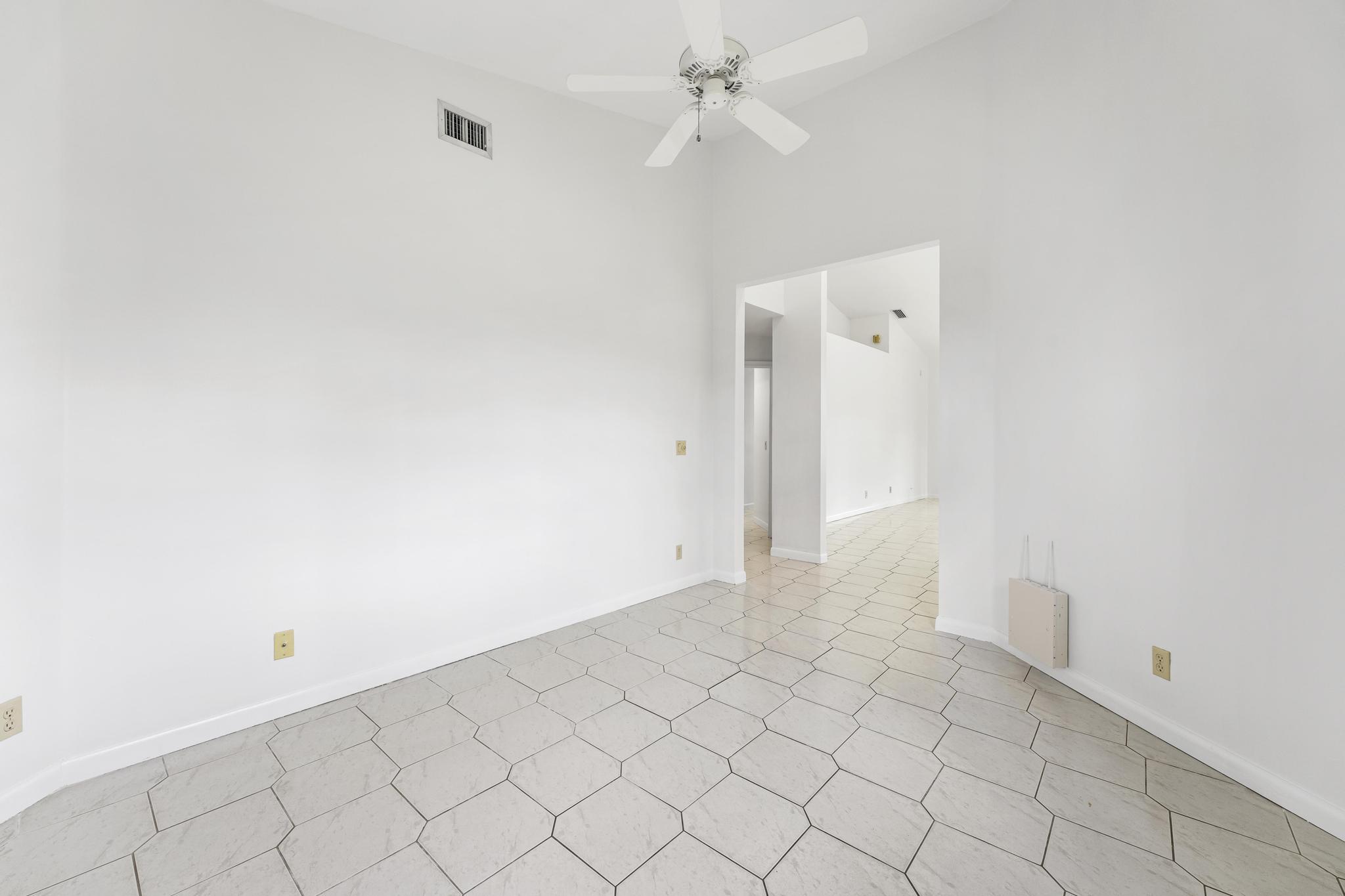 LEXINGTON CLUB - Residential