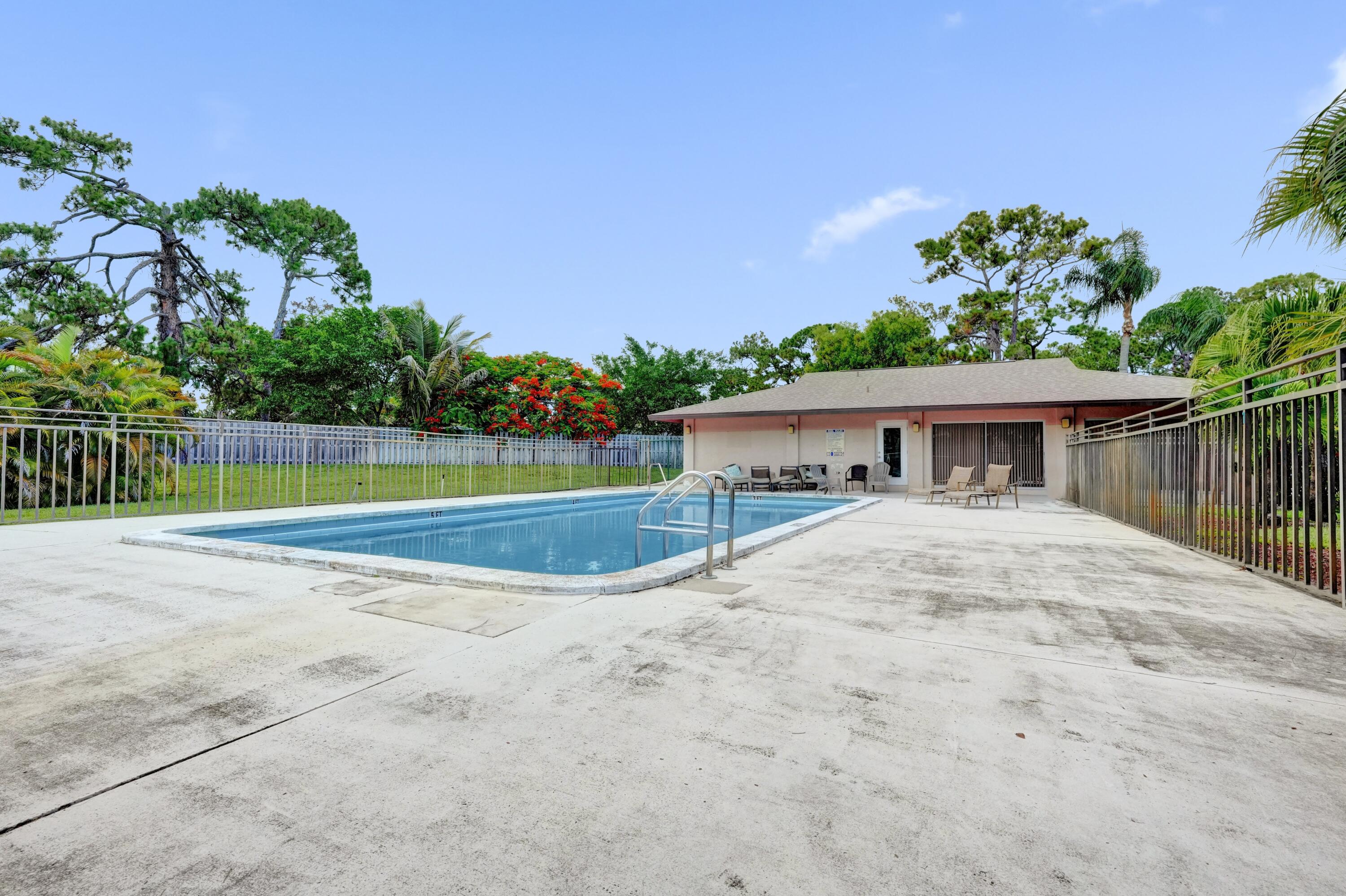 PINE HOLLOW CONDO - Residential