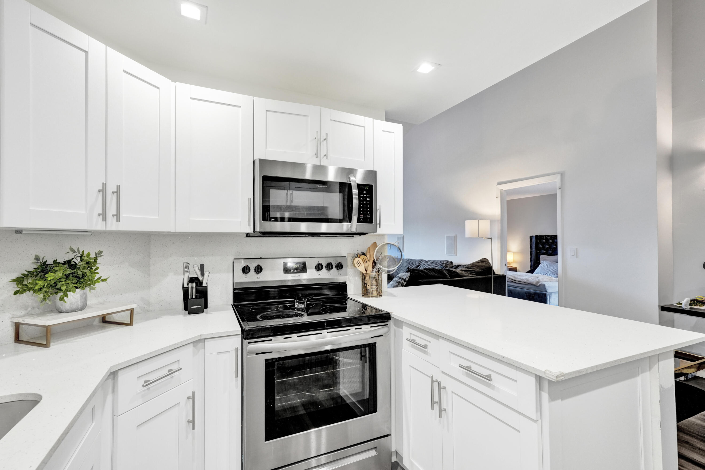 PINE HOLLOW CONDO - Residential