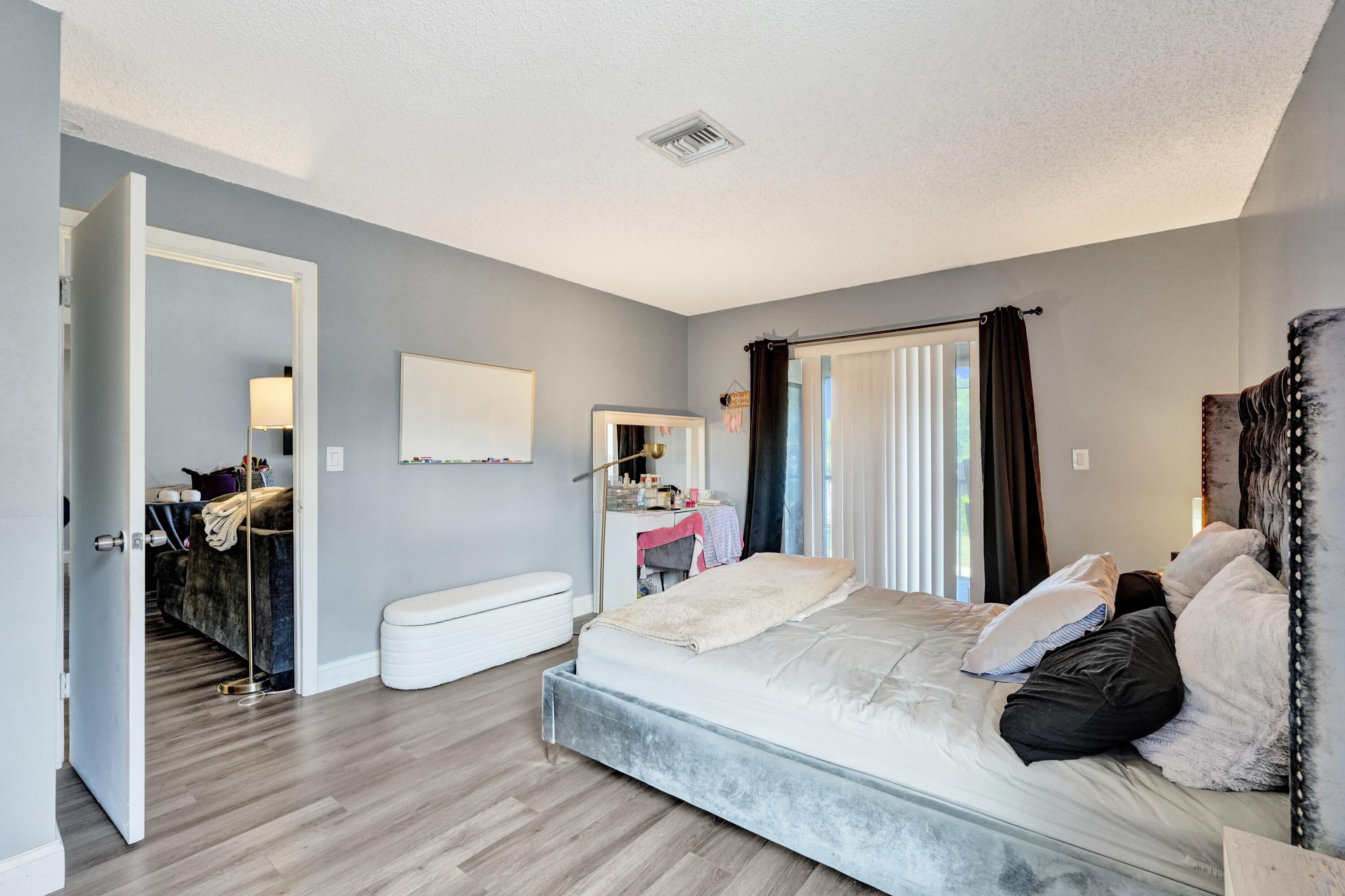 PINE HOLLOW CONDO - Residential