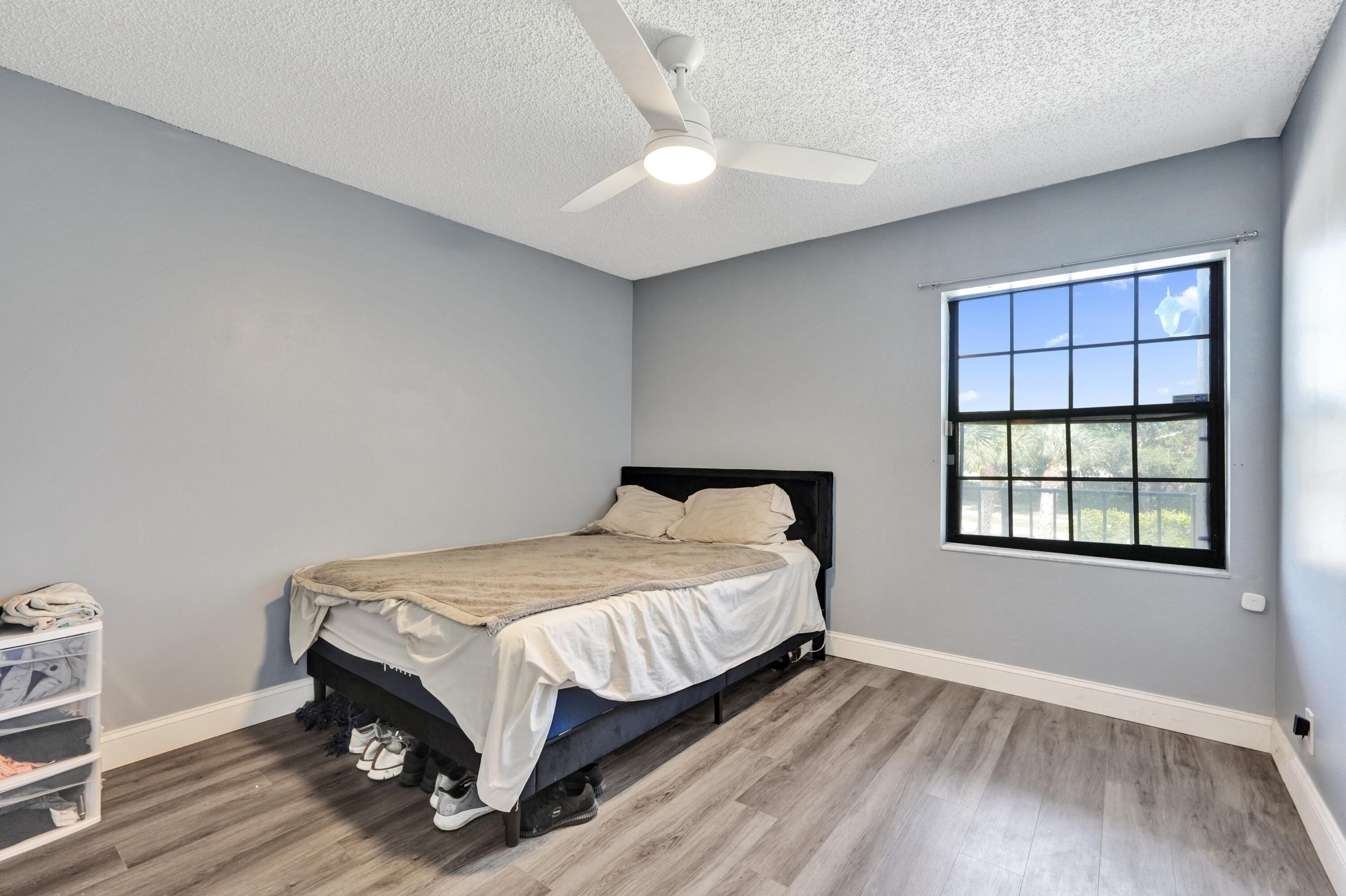 PINE HOLLOW CONDO - Residential