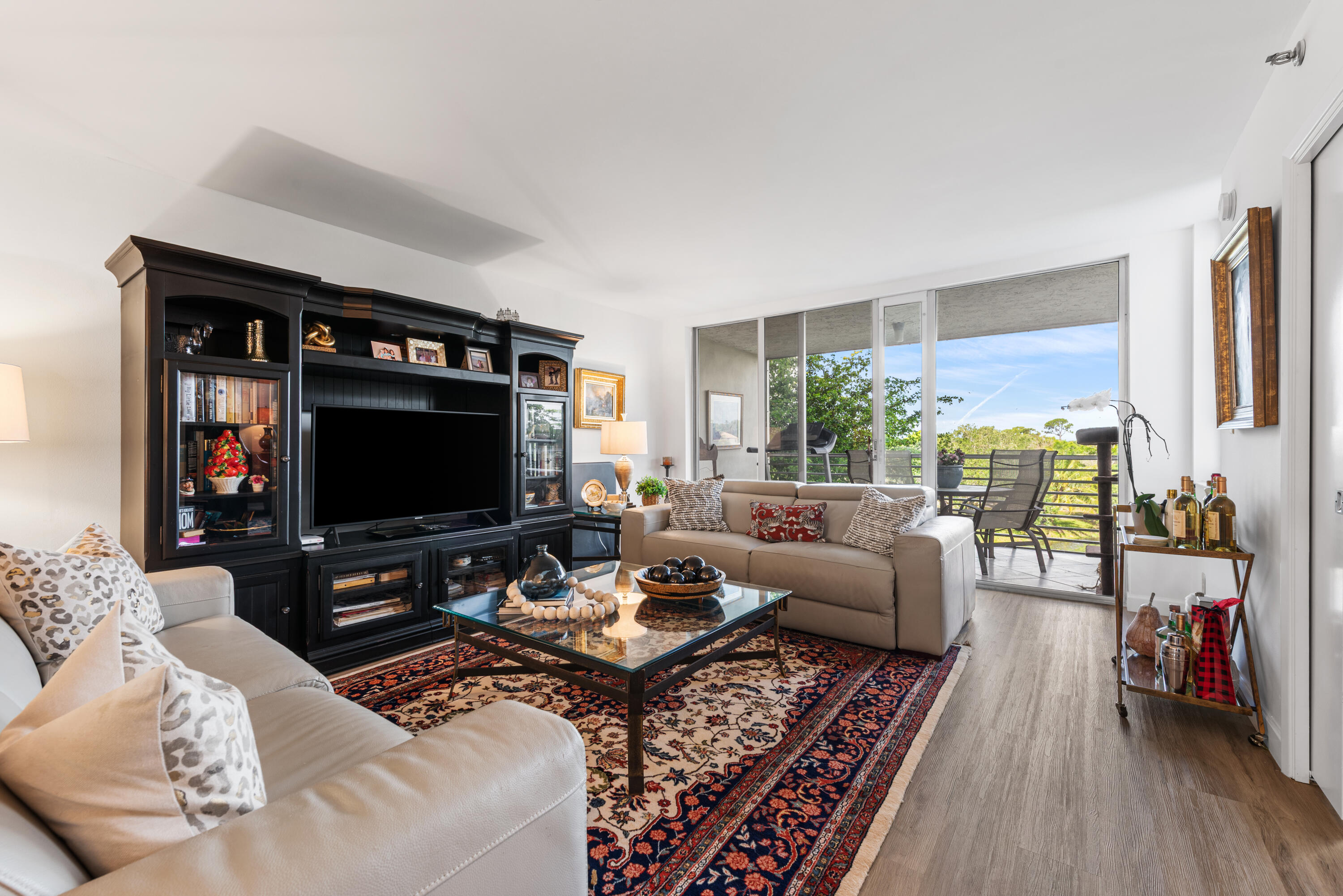 NO 117 PALM-AIRE COUNTRY CLUB - Residential