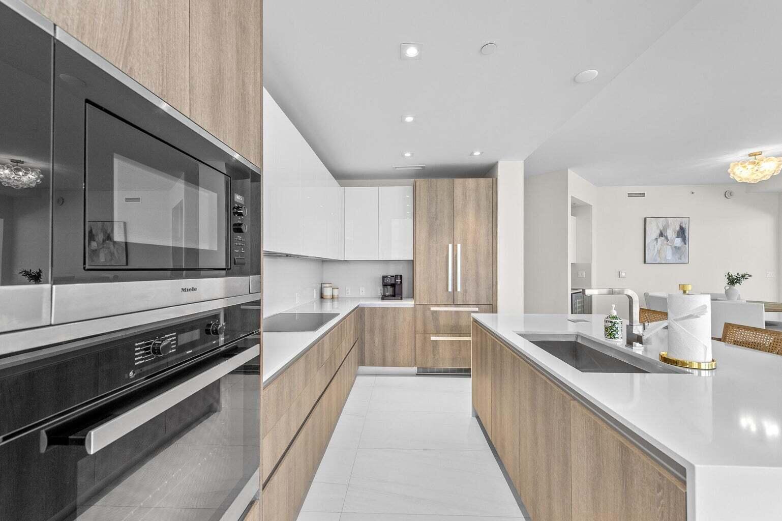 AMRIT OCEAN RESORT CONDO - Residential