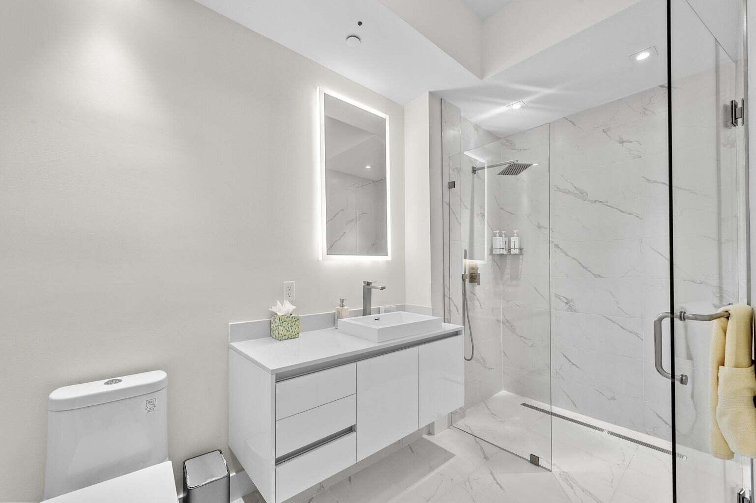 AMRIT OCEAN RESORT CONDO - Residential