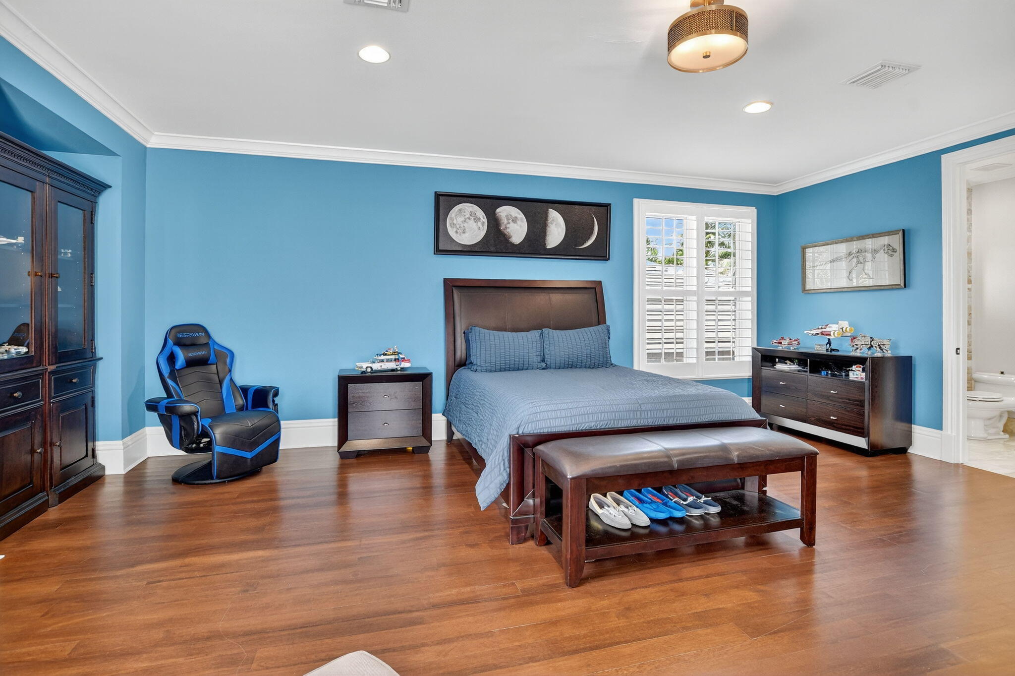 ROYAL PALM YACHT & COUNTRY CLUB - Residential