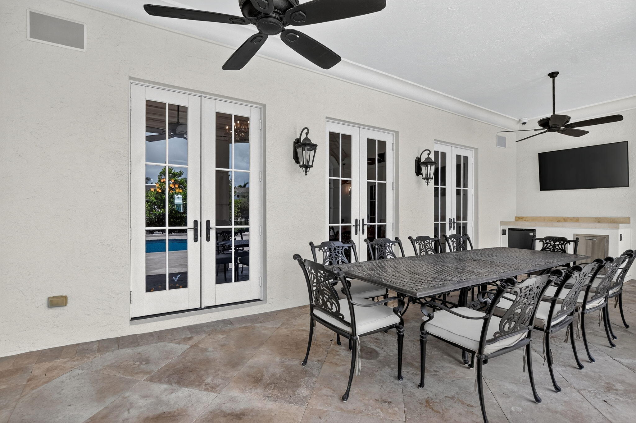 ROYAL PALM YACHT & COUNTRY CLUB - Residential