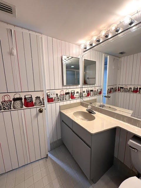 GLENEAGLES CONDO VI - Residential