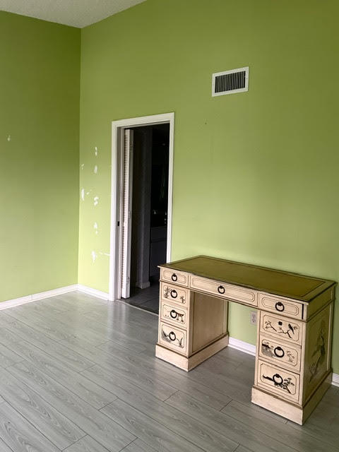 GLENEAGLES CONDO VI - Residential