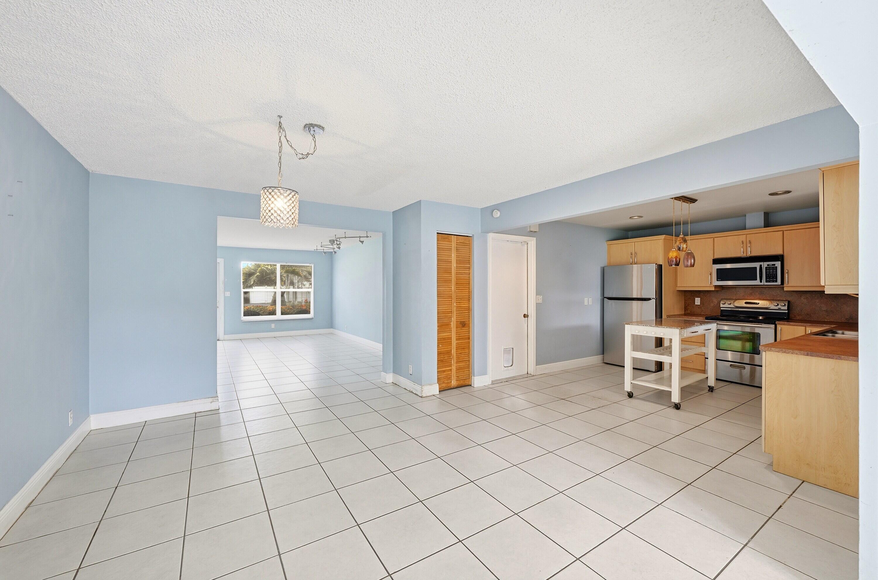 PALM-AIRE VILLAGE 2ND SEC - Residential