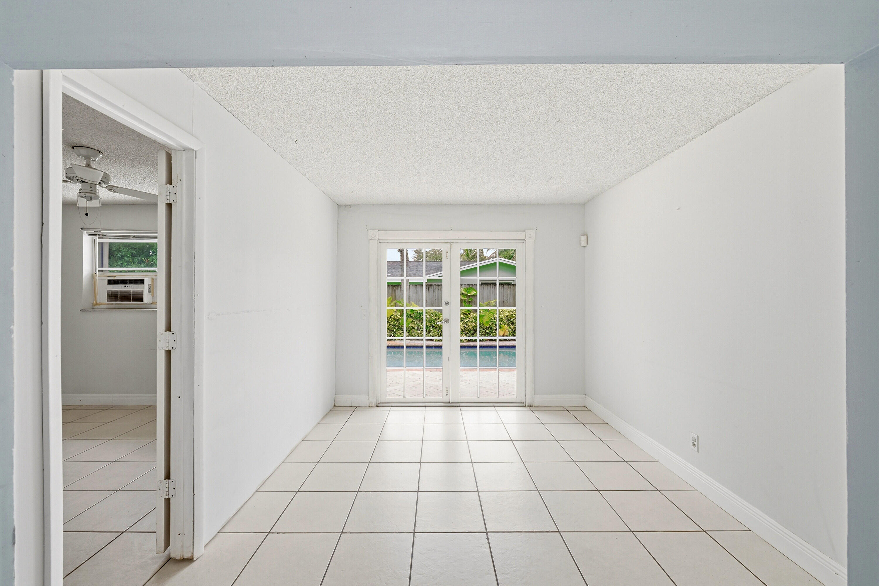 PALM-AIRE VILLAGE 2ND SEC - Residential