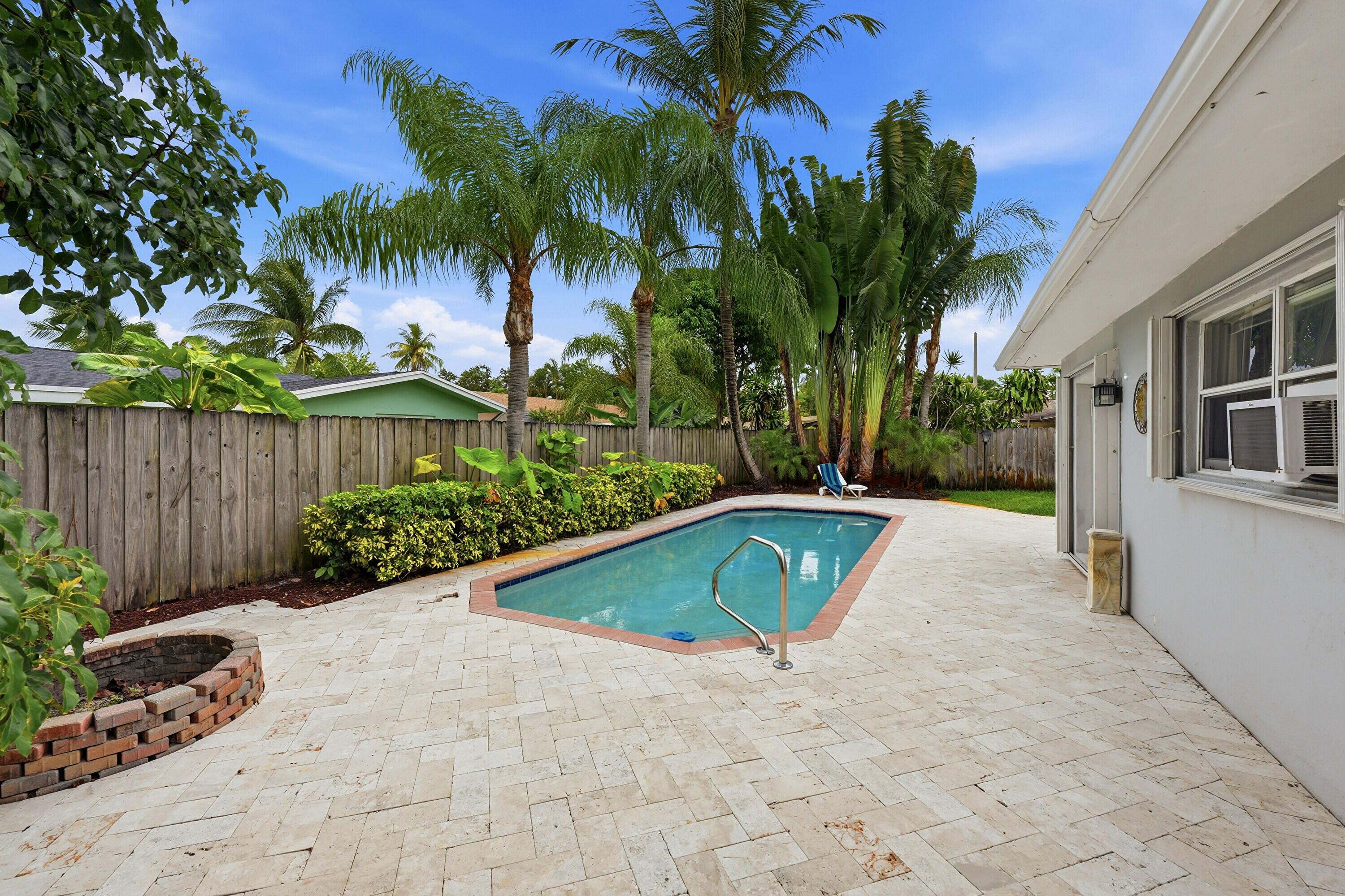 PALM-AIRE VILLAGE 2ND SEC - Residential
