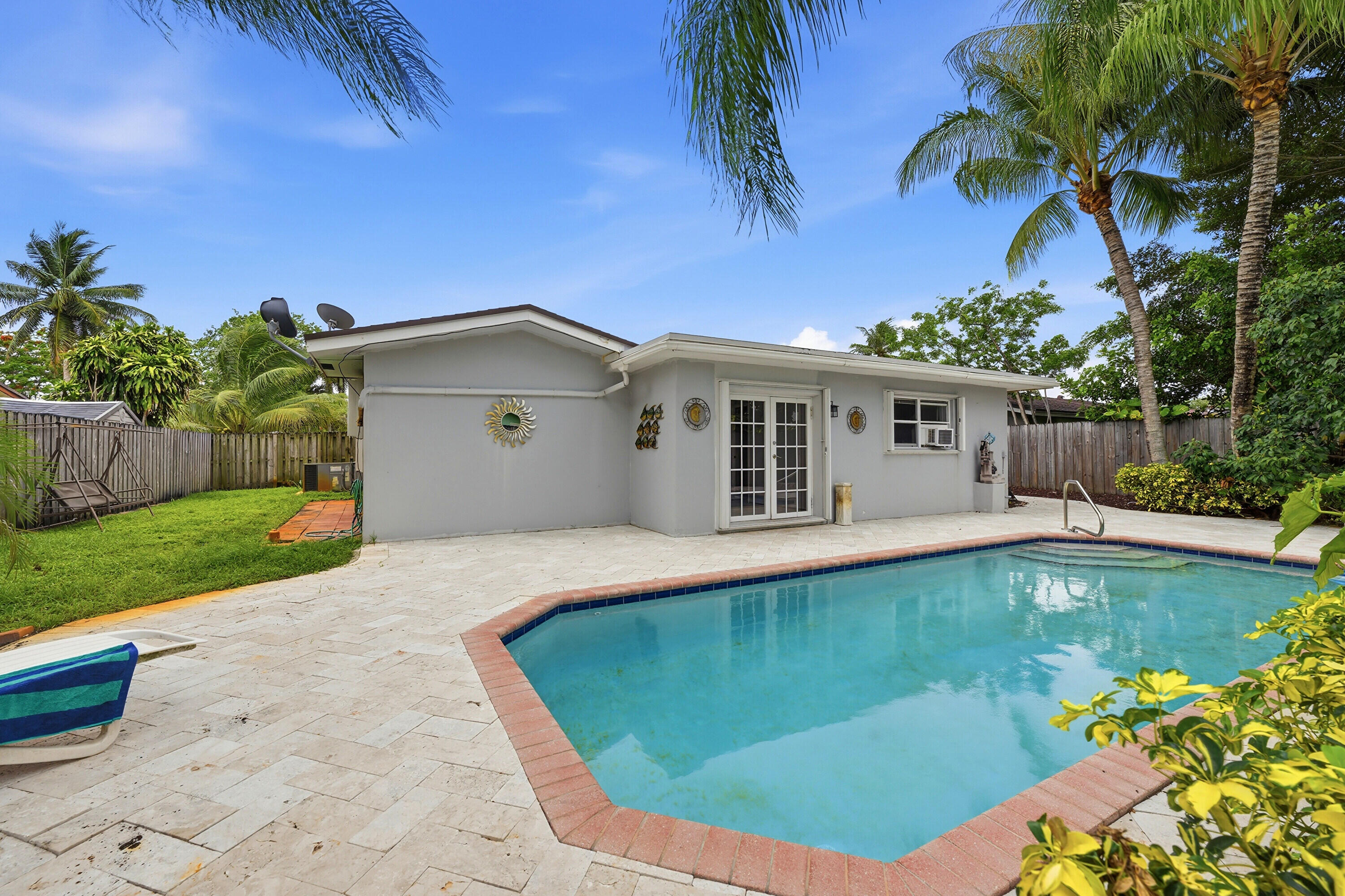 PALM-AIRE VILLAGE 2ND SEC - Residential
