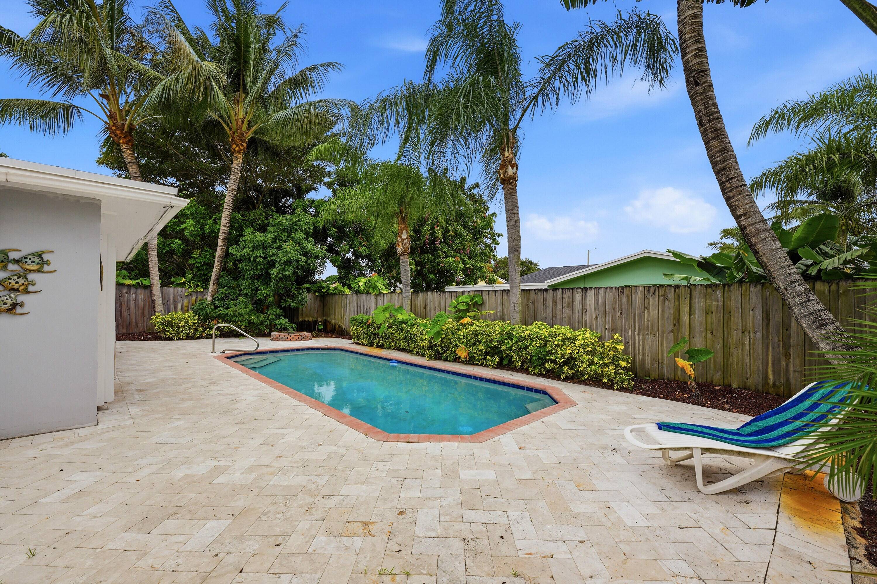 PALM-AIRE VILLAGE 2ND SEC - Residential