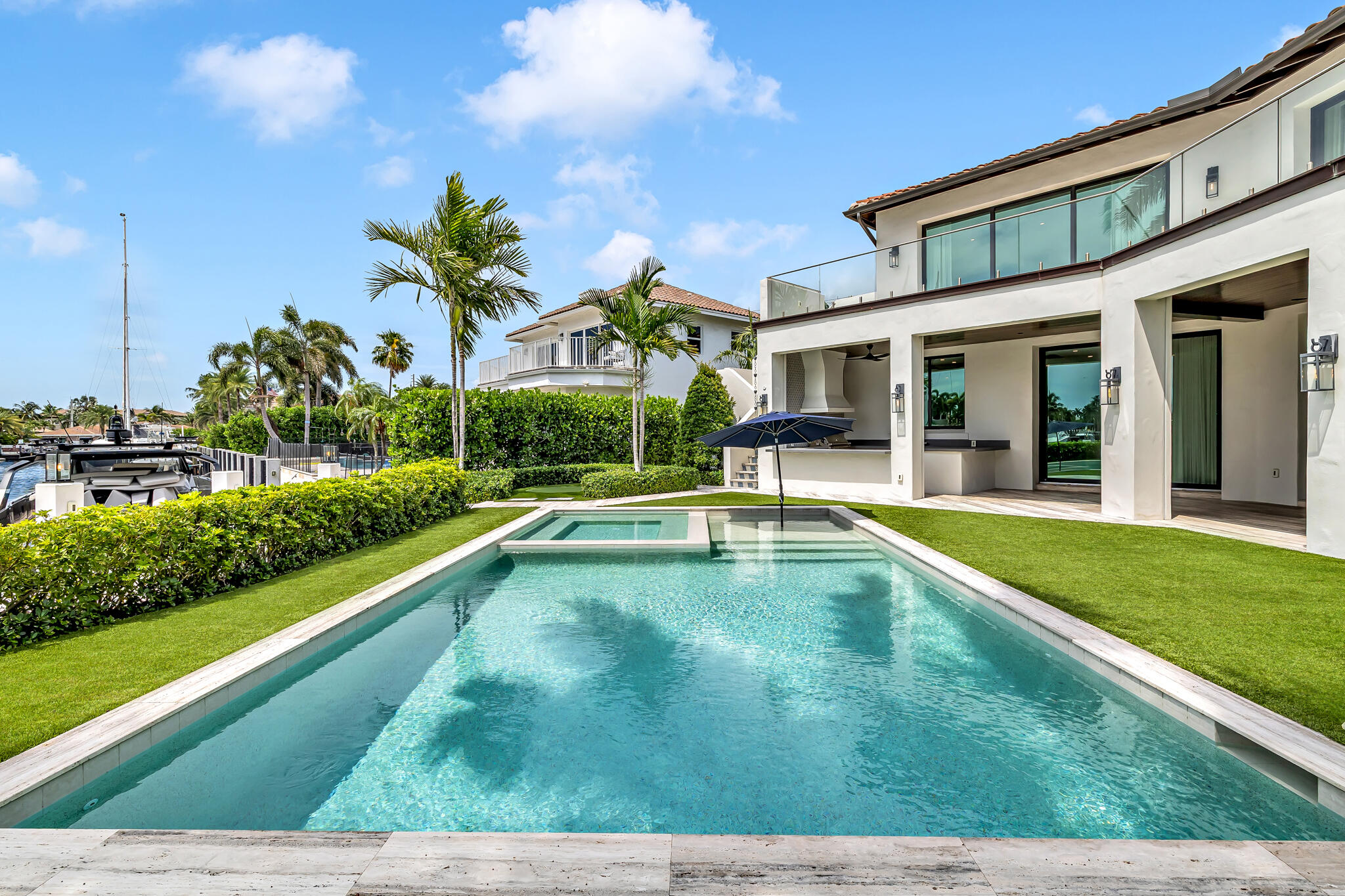 LIGHTHOUSE POINT 6TH SEC - Residential