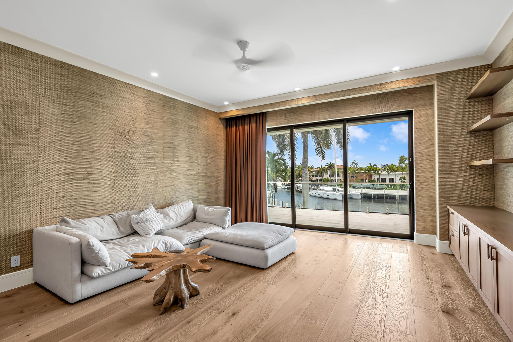 LIGHTHOUSE POINT 6TH SEC - Residential