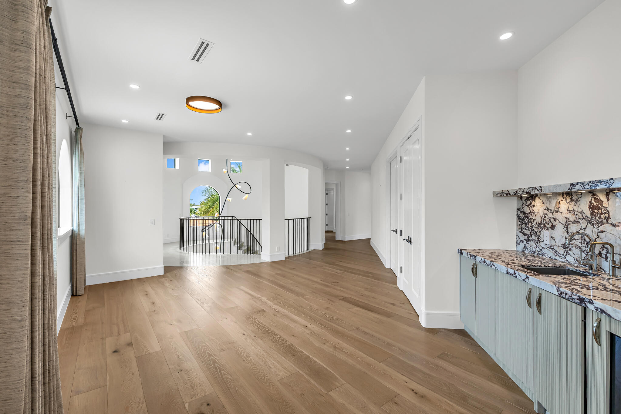 LIGHTHOUSE POINT 6TH SEC - Residential