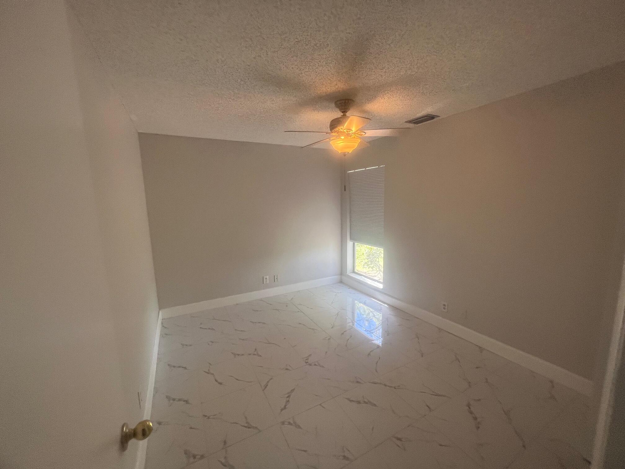 WATERVIEW ESTATES - Residential Lease
