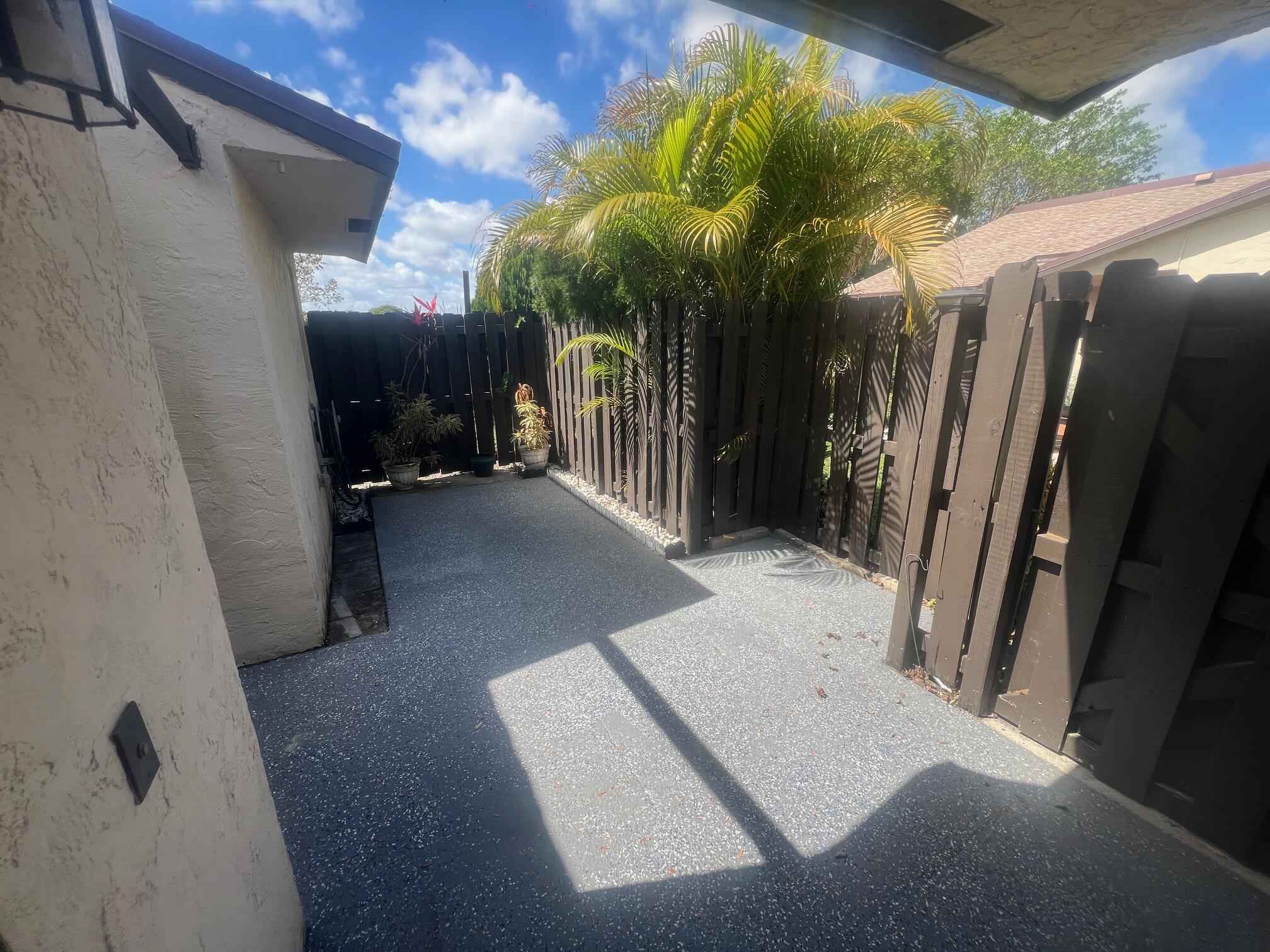 WATERVIEW ESTATES - Residential Lease