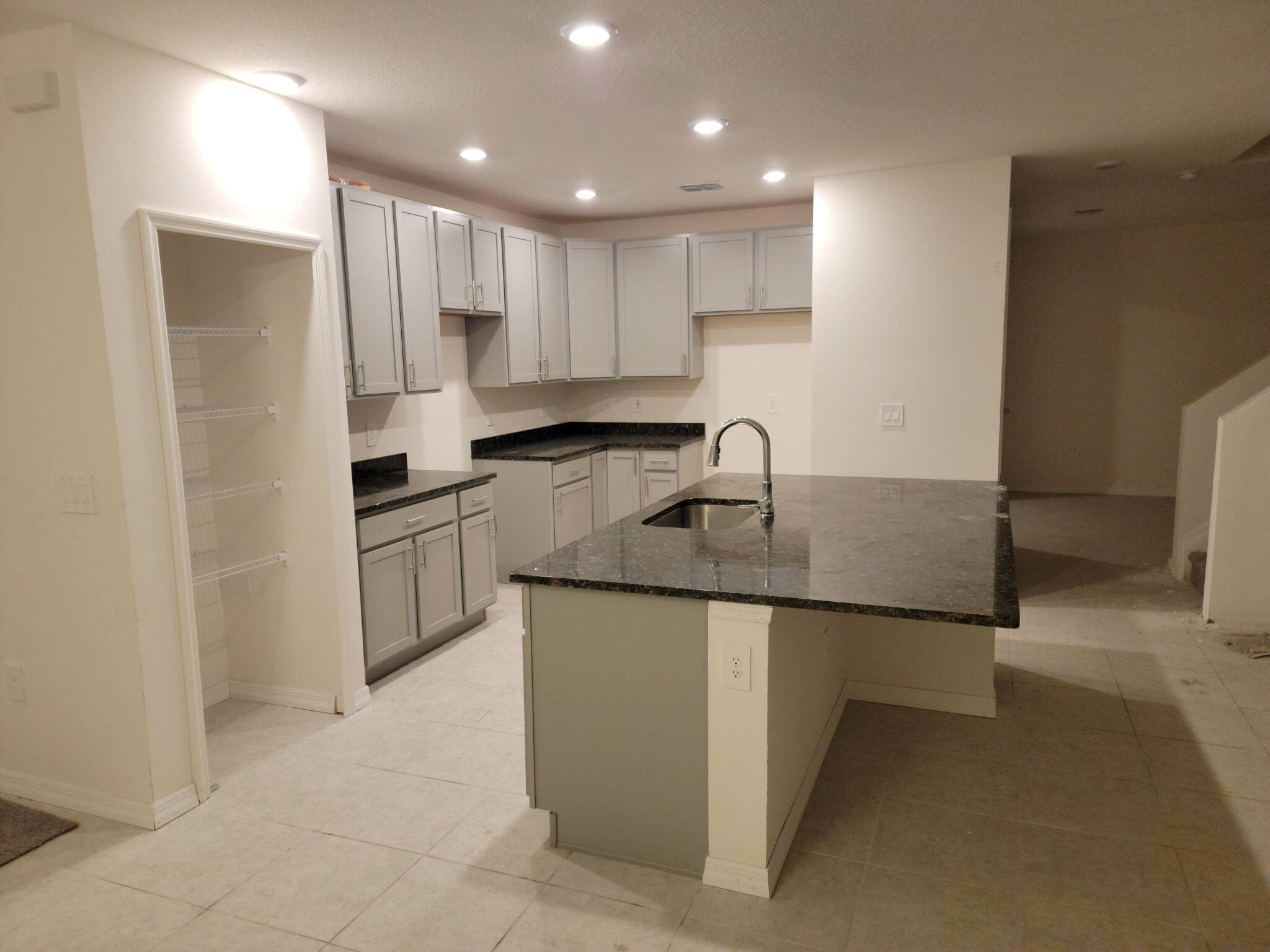 PORT ST LUCIE SECTION 46 1ST REPLAT - Residential