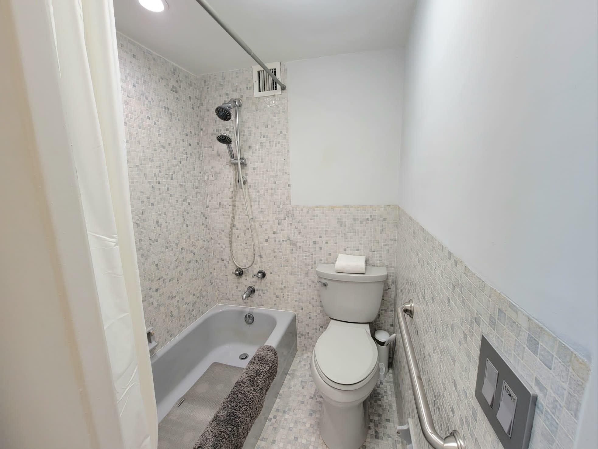 The Edgewater Arms, Inc. - Residential