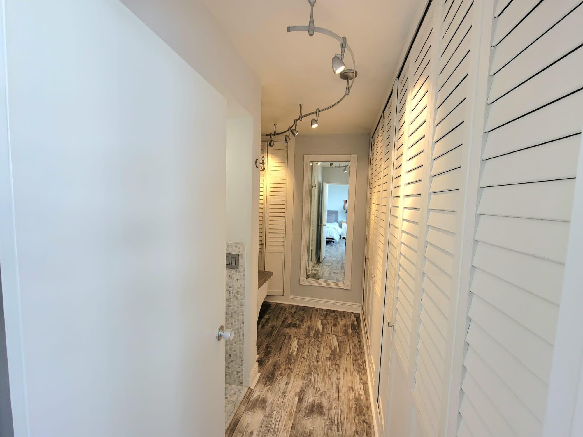 The Edgewater Arms, Inc. - Residential