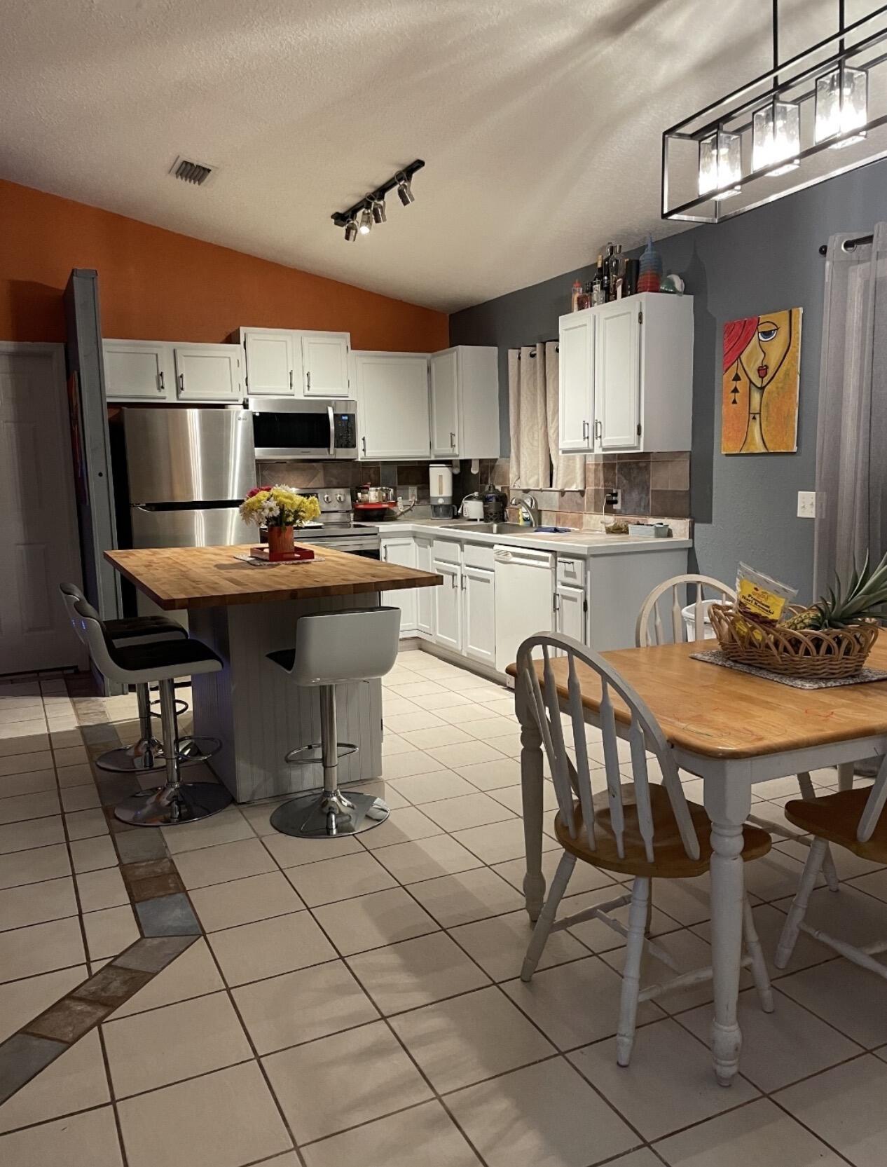 LAKEWOOD PARK UNIT 4 - Residential