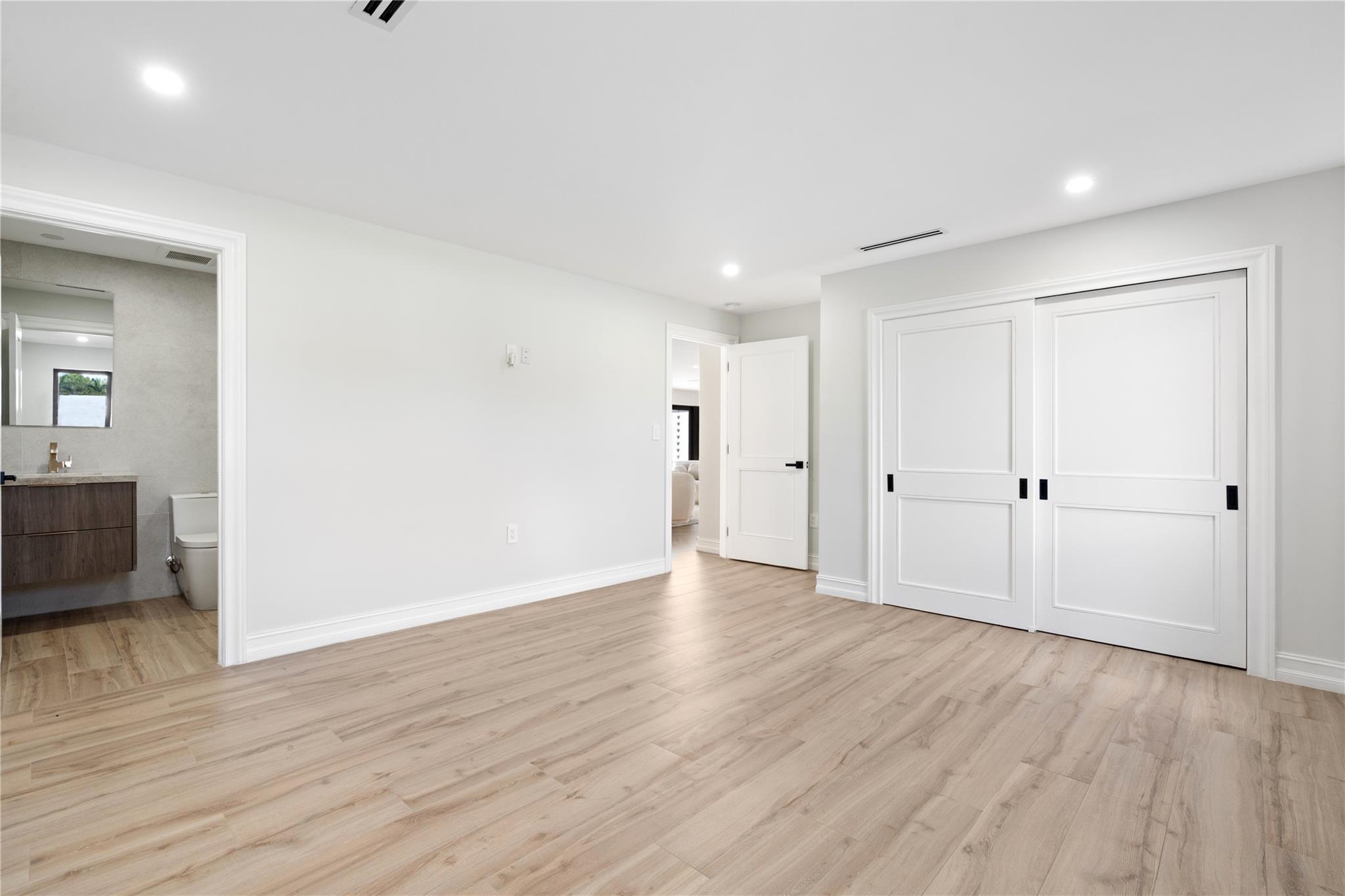 SUNSHINE RANCHES - Residential