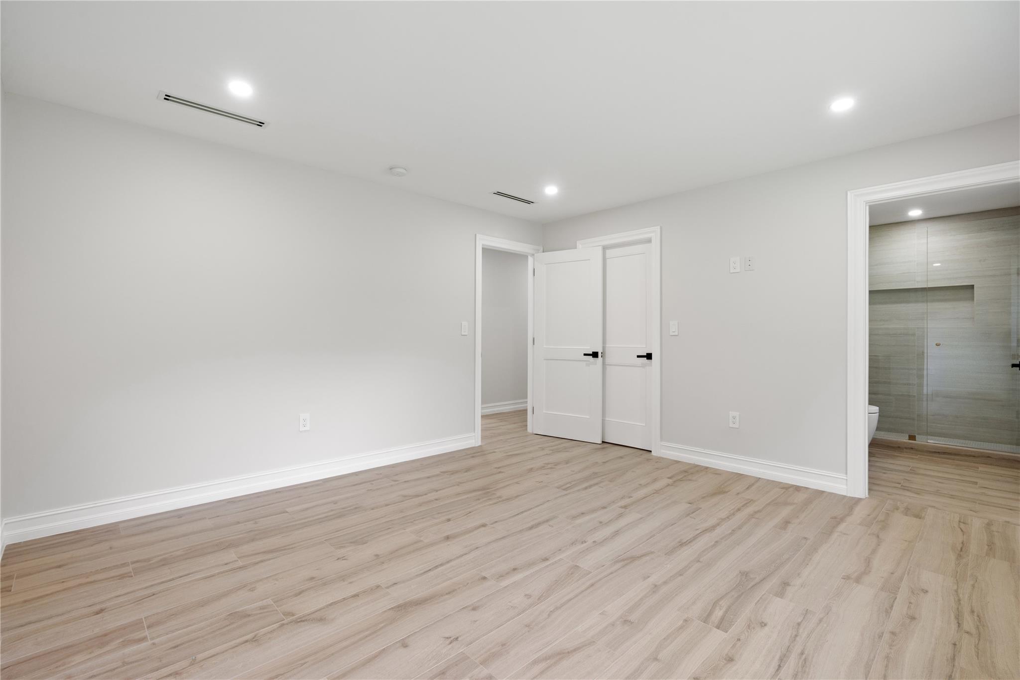 SUNSHINE RANCHES - Residential