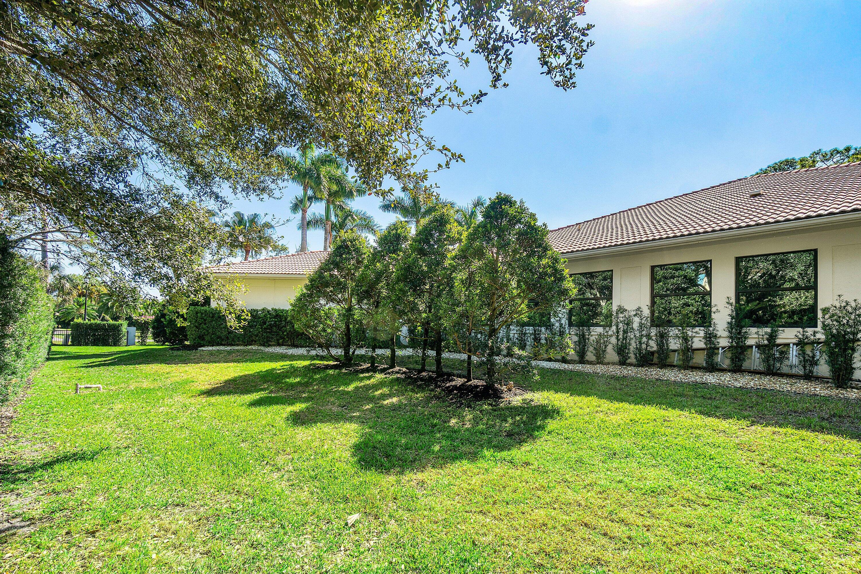 SHERBROOKE ESTATES - Residential