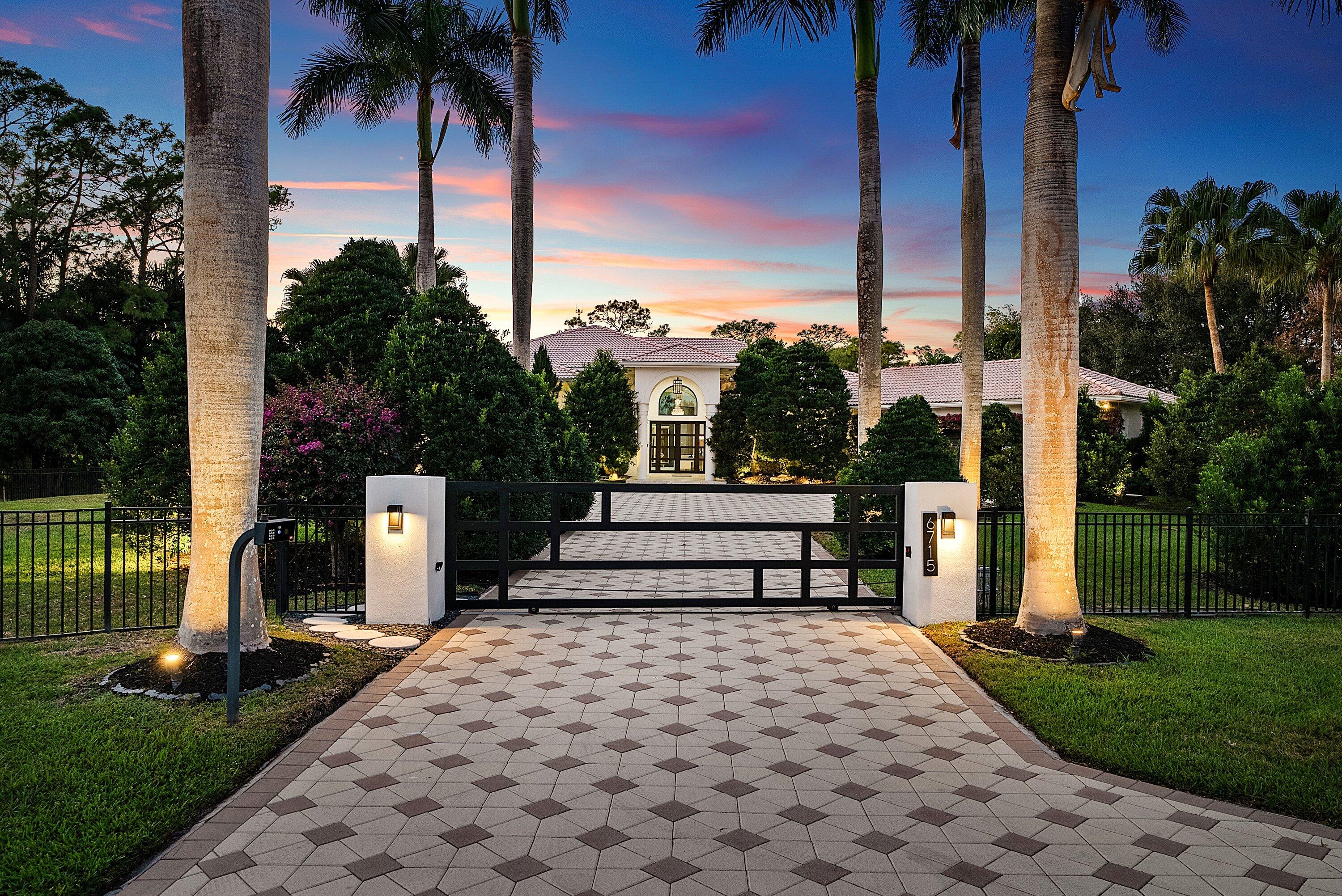 SHERBROOKE ESTATES - Residential
