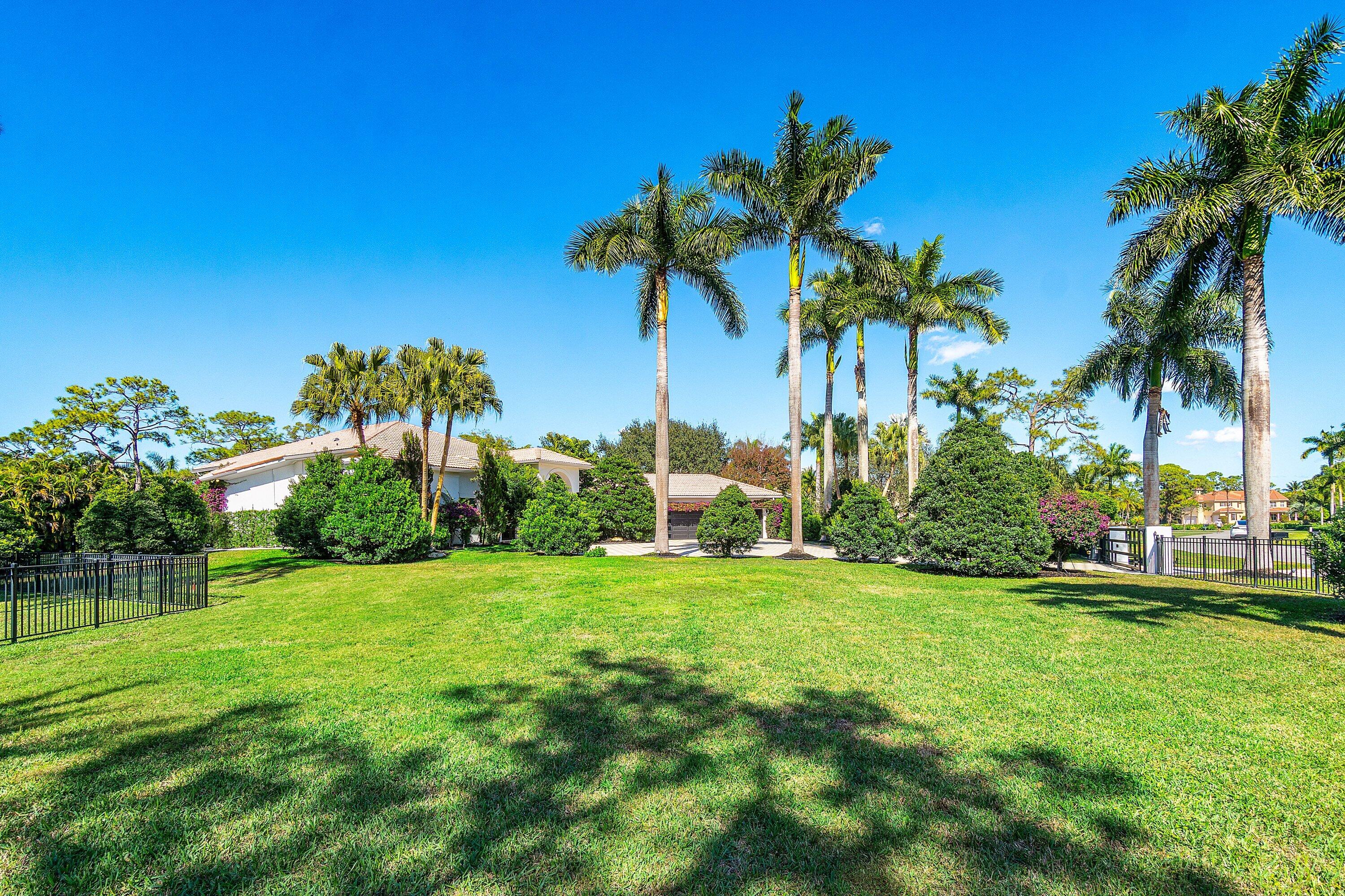 SHERBROOKE ESTATES - Residential