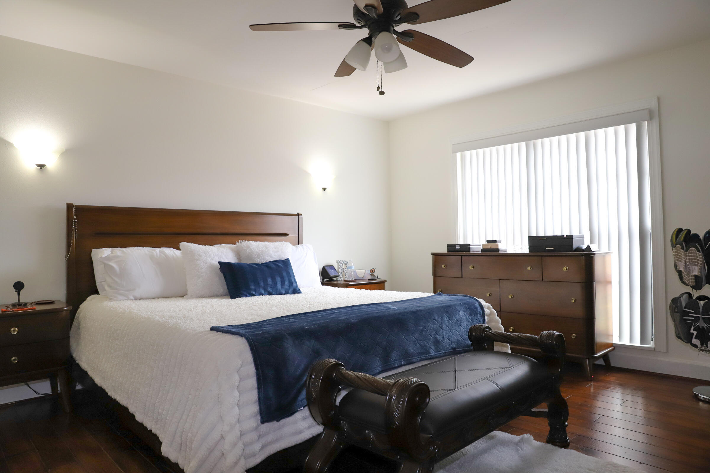 SNAPPER VILLAGE PH 2 SEC 33 COND - Residential