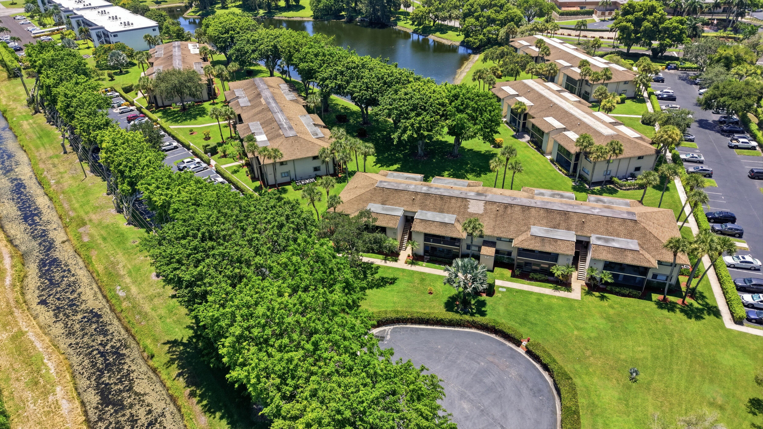 LAKES OF DELRAY - Residential