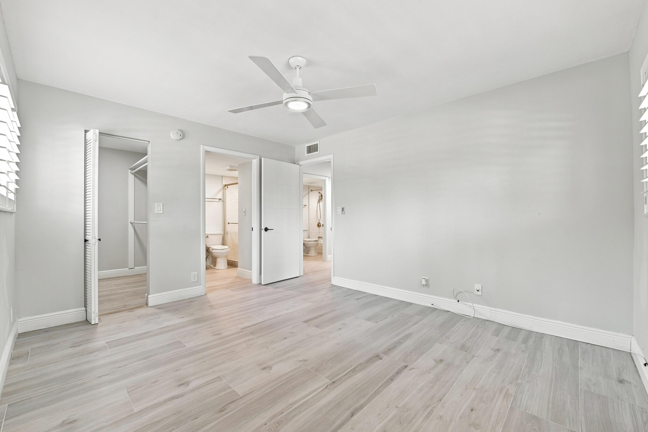 LAKES OF DELRAY - Residential