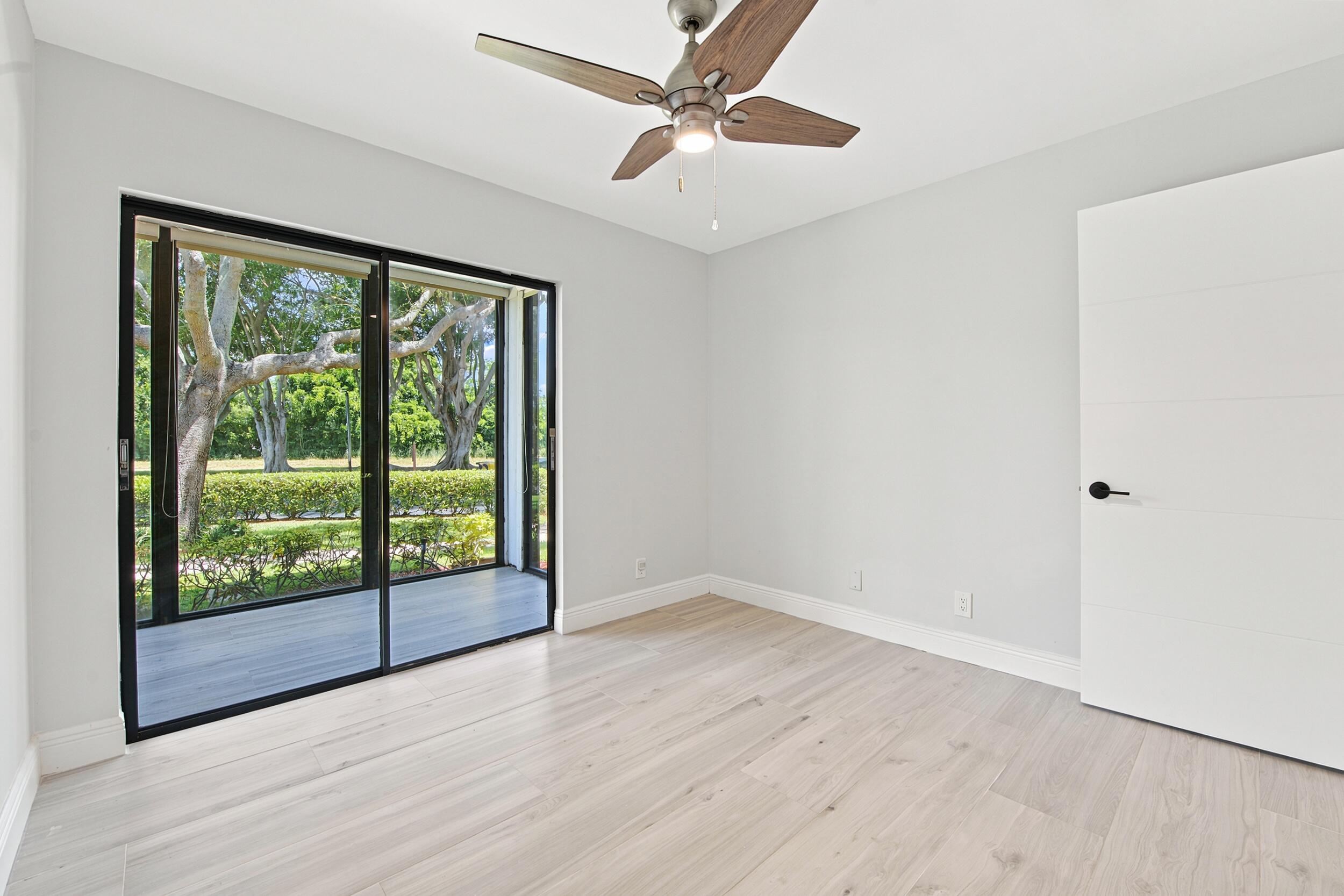 LAKES OF DELRAY - Residential