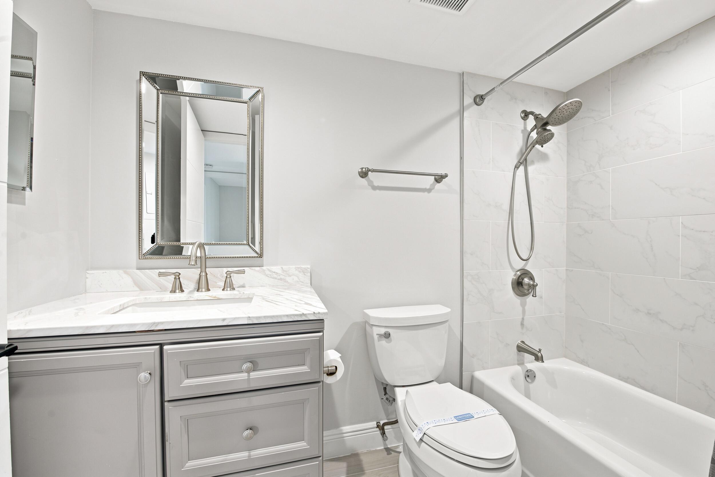 LAKES OF DELRAY - Residential
