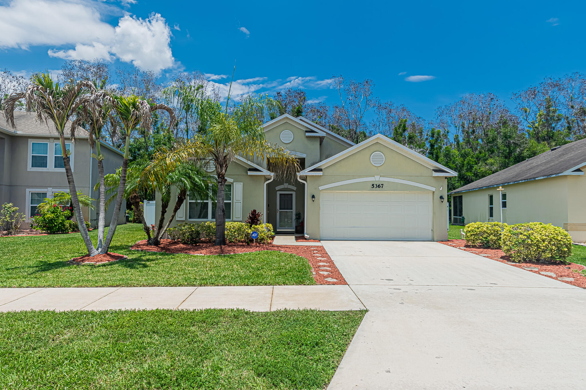 WINTER LAKES - Residential
