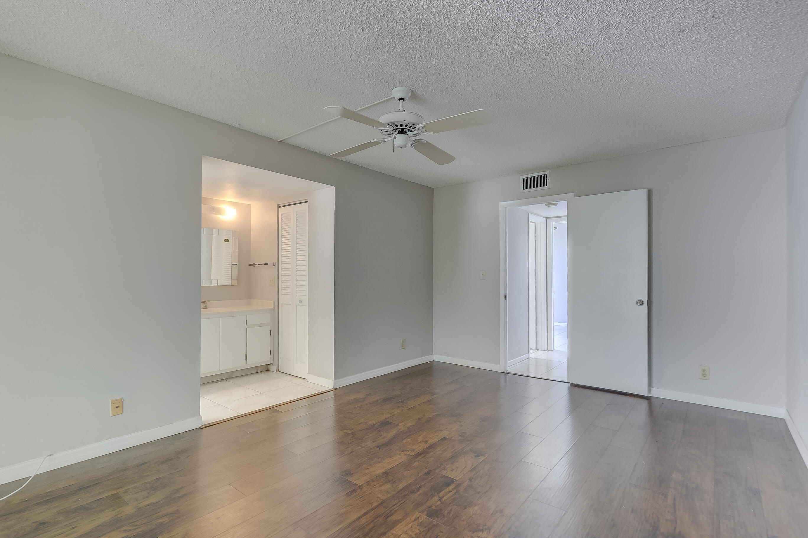 CONCORD VILLAGE CONDOMINIUM XI - Residential